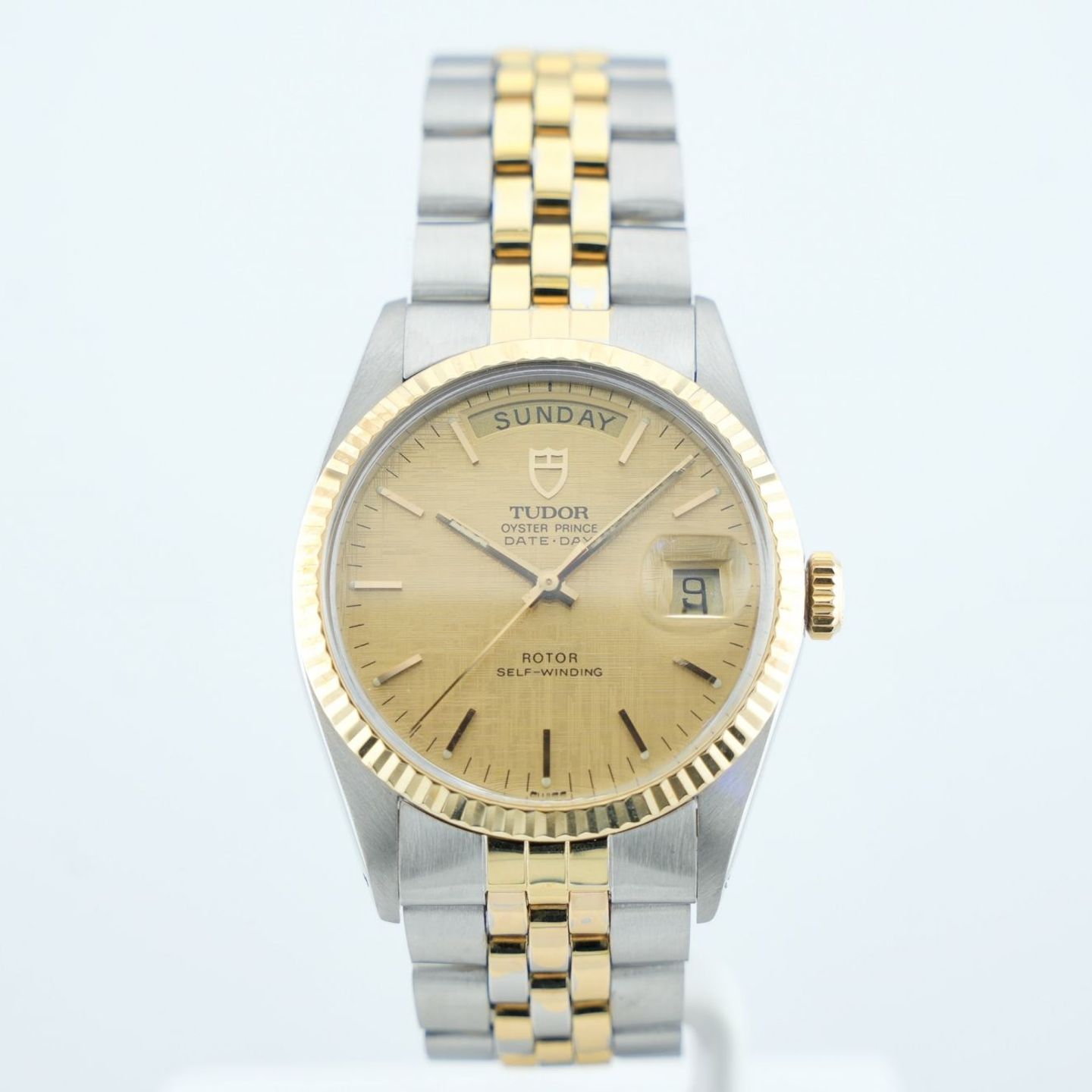 Tudor Prince Date Day 94613 - (1/8)