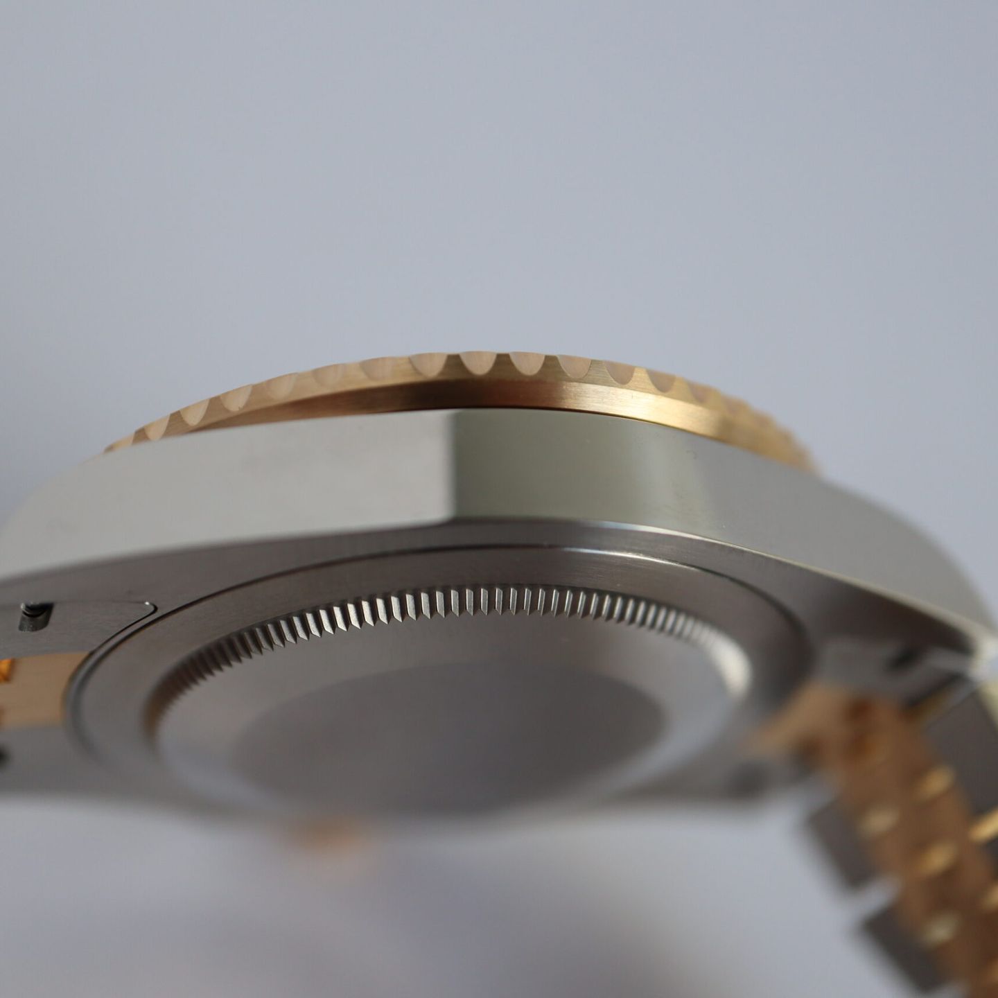 Rolex GMT-Master II 126713GRNR (2024) - Black dial 40 mm Gold/Steel case (8/8)