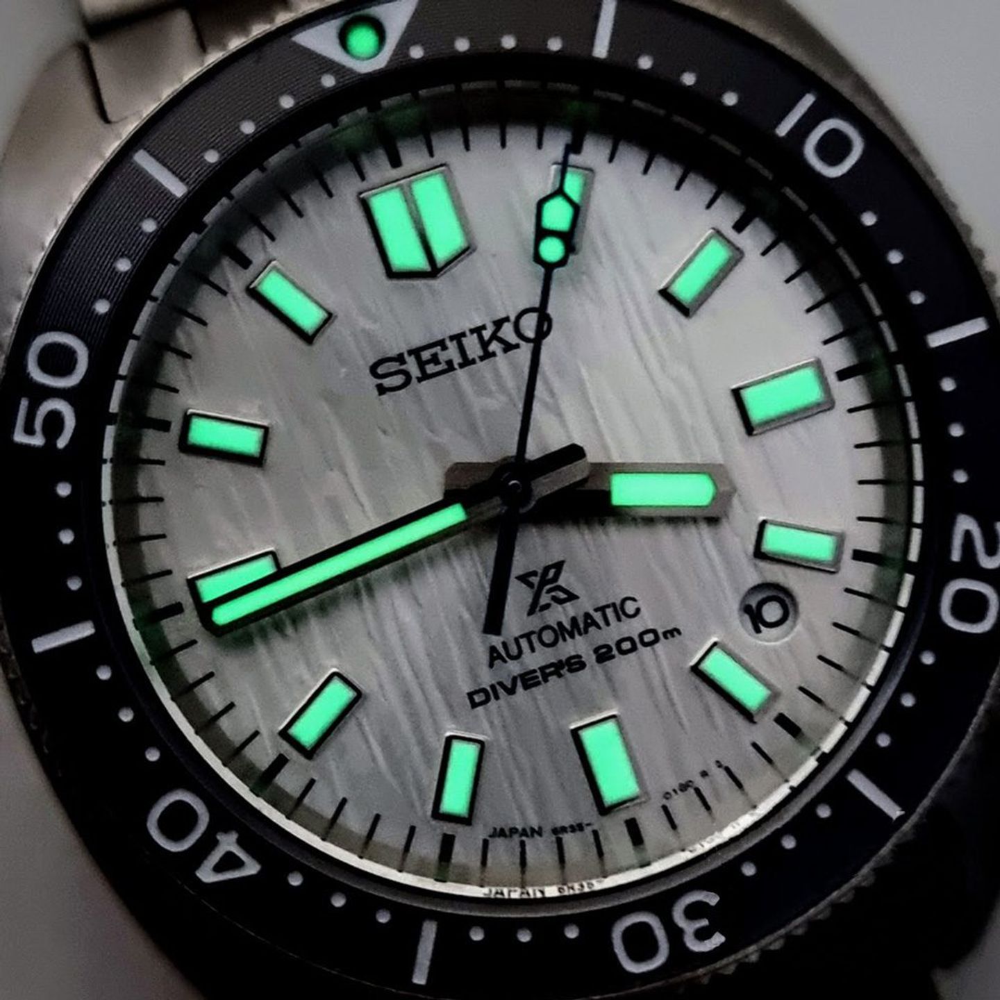 Seiko Prospex SPB333J1 (2025) - Silver dial 41 mm Steel case (4/8)