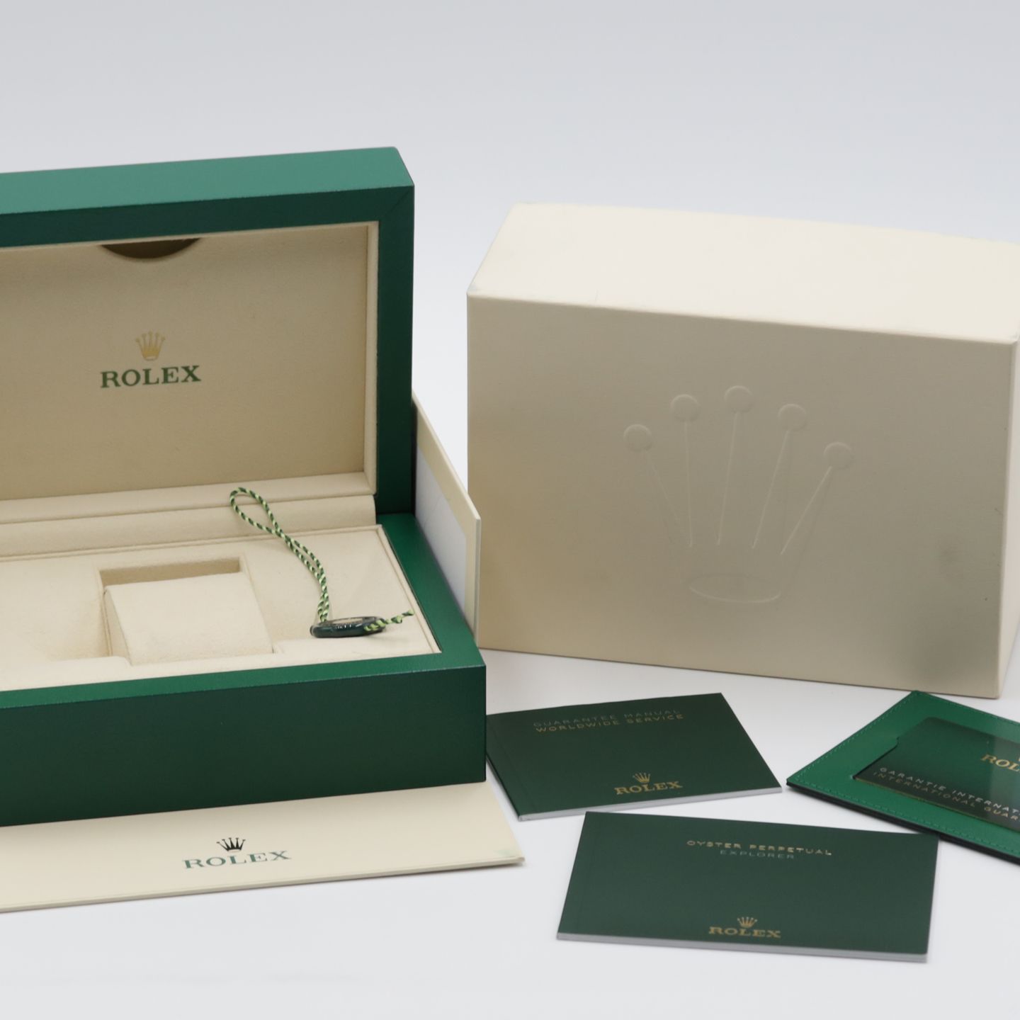 Rolex Explorer 124270 (Unknown (random serial)) - Black dial 36 mm Steel case (8/8)