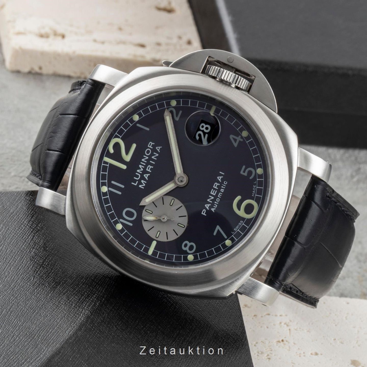 Panerai Luminor Marina Automatic PAM00086 (Onbekend (willekeurig serienummer)) - Blauw wijzerplaat 44mm Staal (2/8)