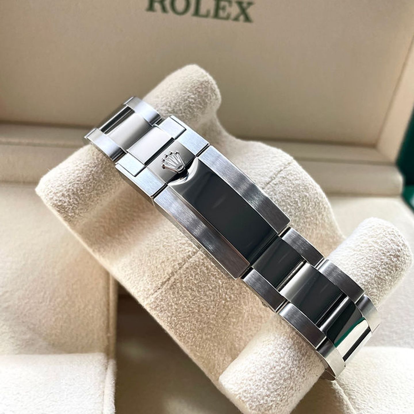 Rolex GMT-Master 126710GRNR - (7/7)