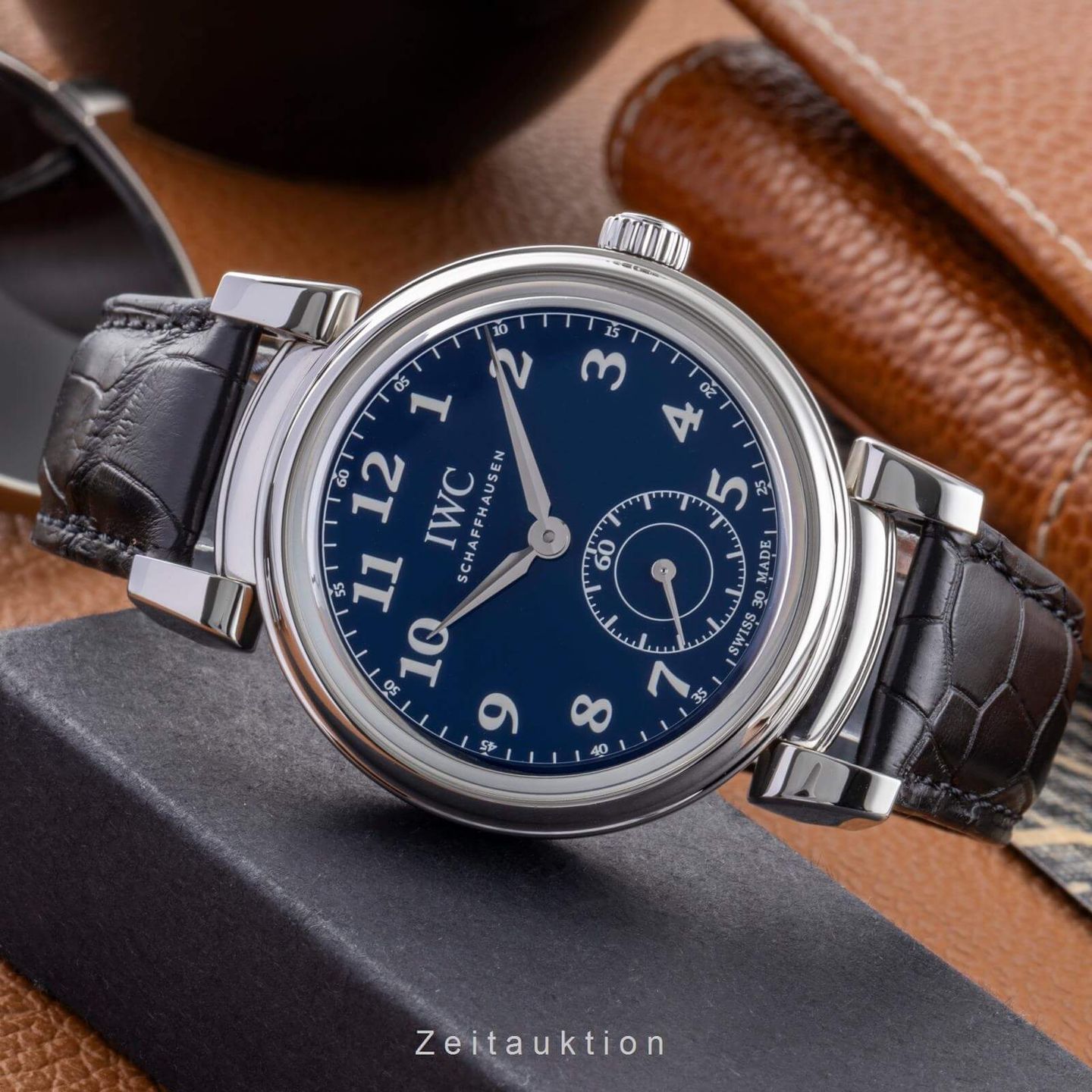 IWC Da Vinci Automatic IW358102 (Onbekend (willekeurig serienummer)) - Blauw wijzerplaat 40mm Staal (2/8)