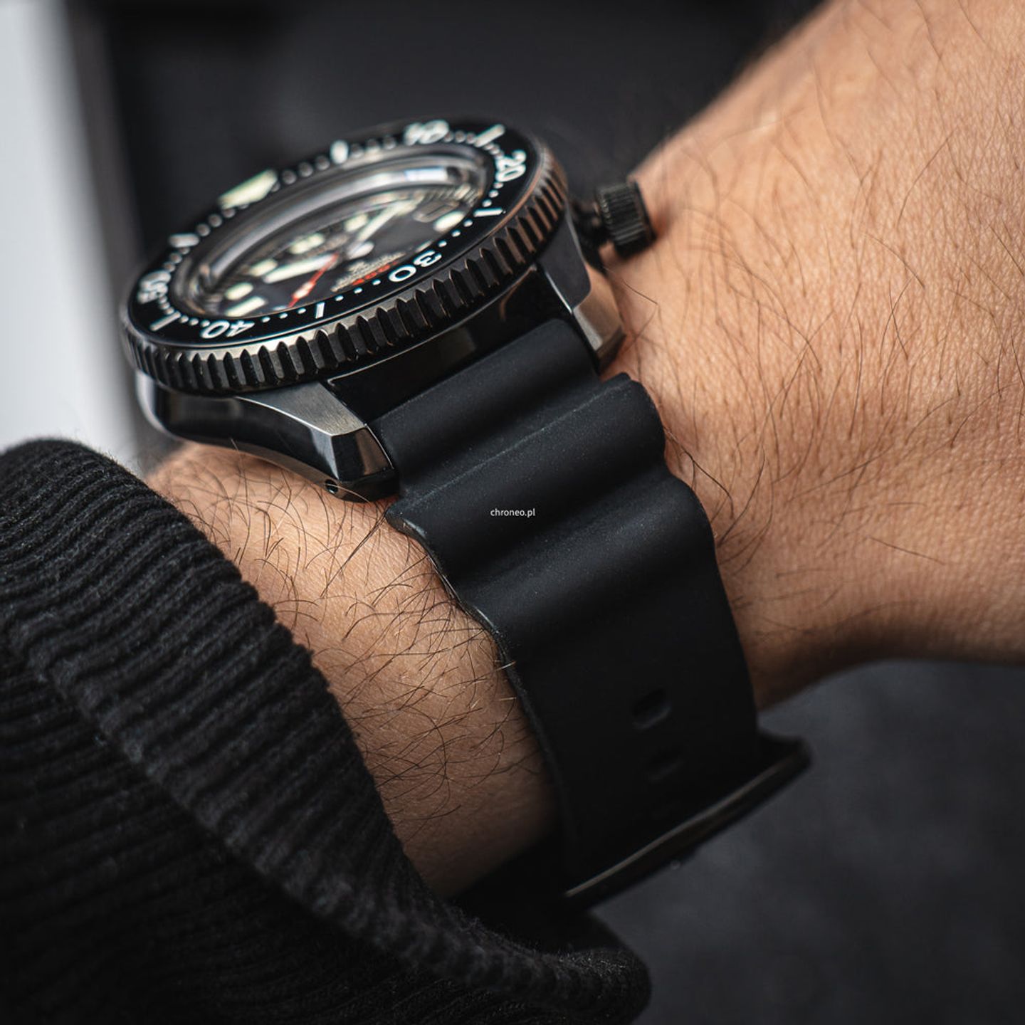 Unknown Unknown SLA035J1 (2020) - Black dial 44 mm Steel case (5/8)