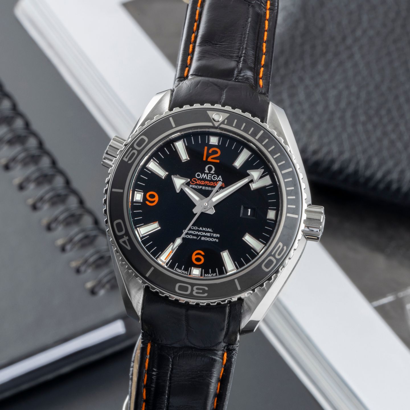 Omega Seamaster Planet Ocean 232.33.38.20.01.002 - (3/8)