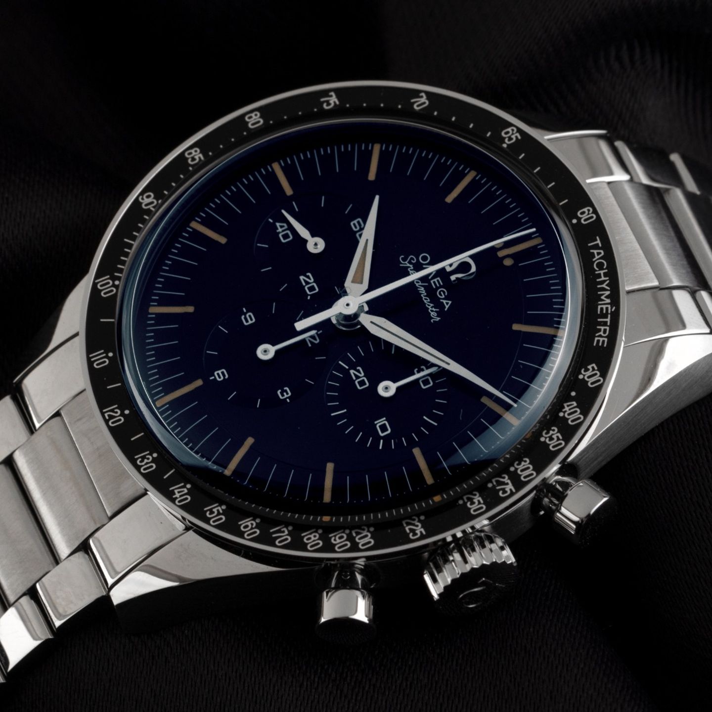 Omega Speedmaster 310.30.40.50.06.001 - (3/7)