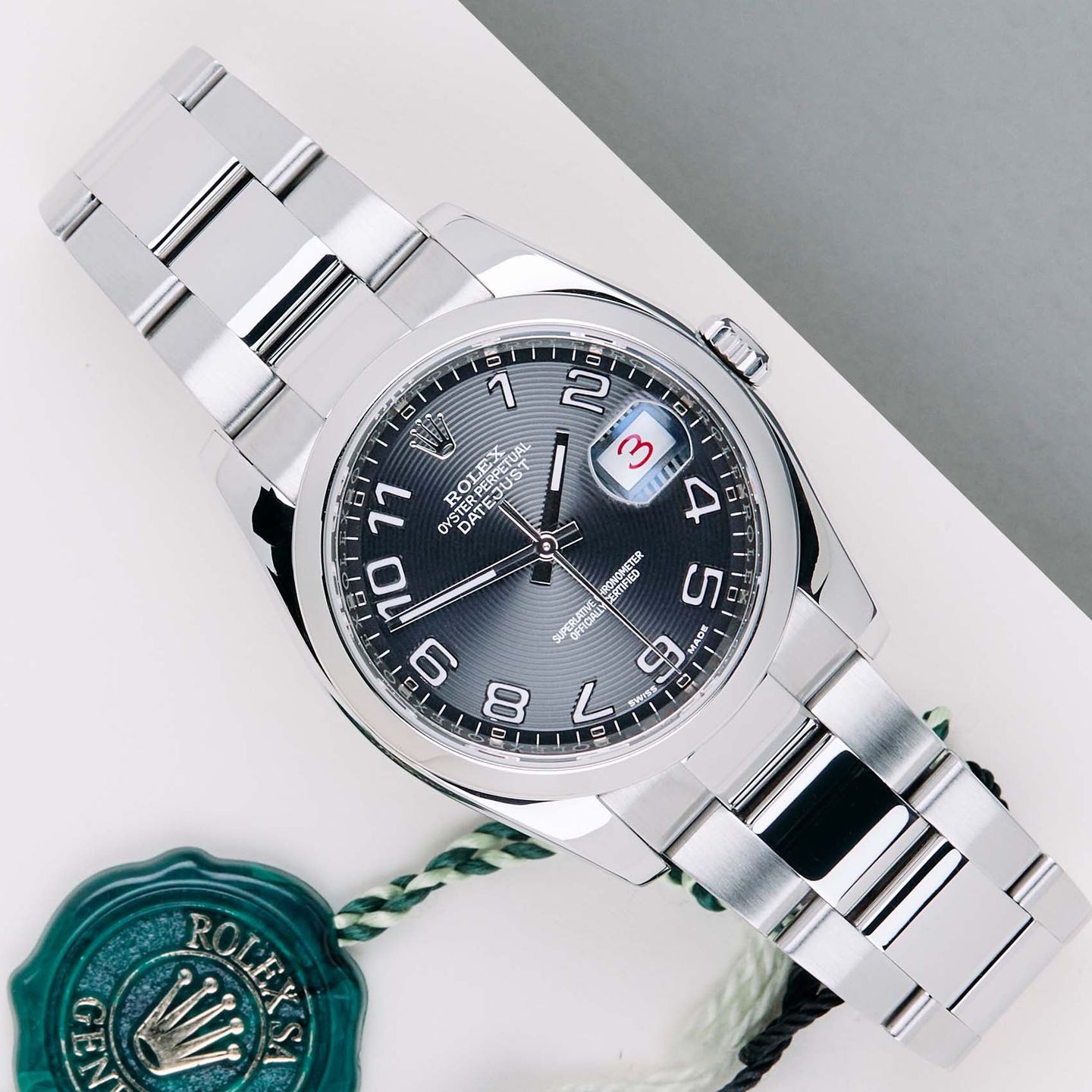 Rolex Datejust 36 116200 (2019) - Black dial 36 mm Steel case (1/8)