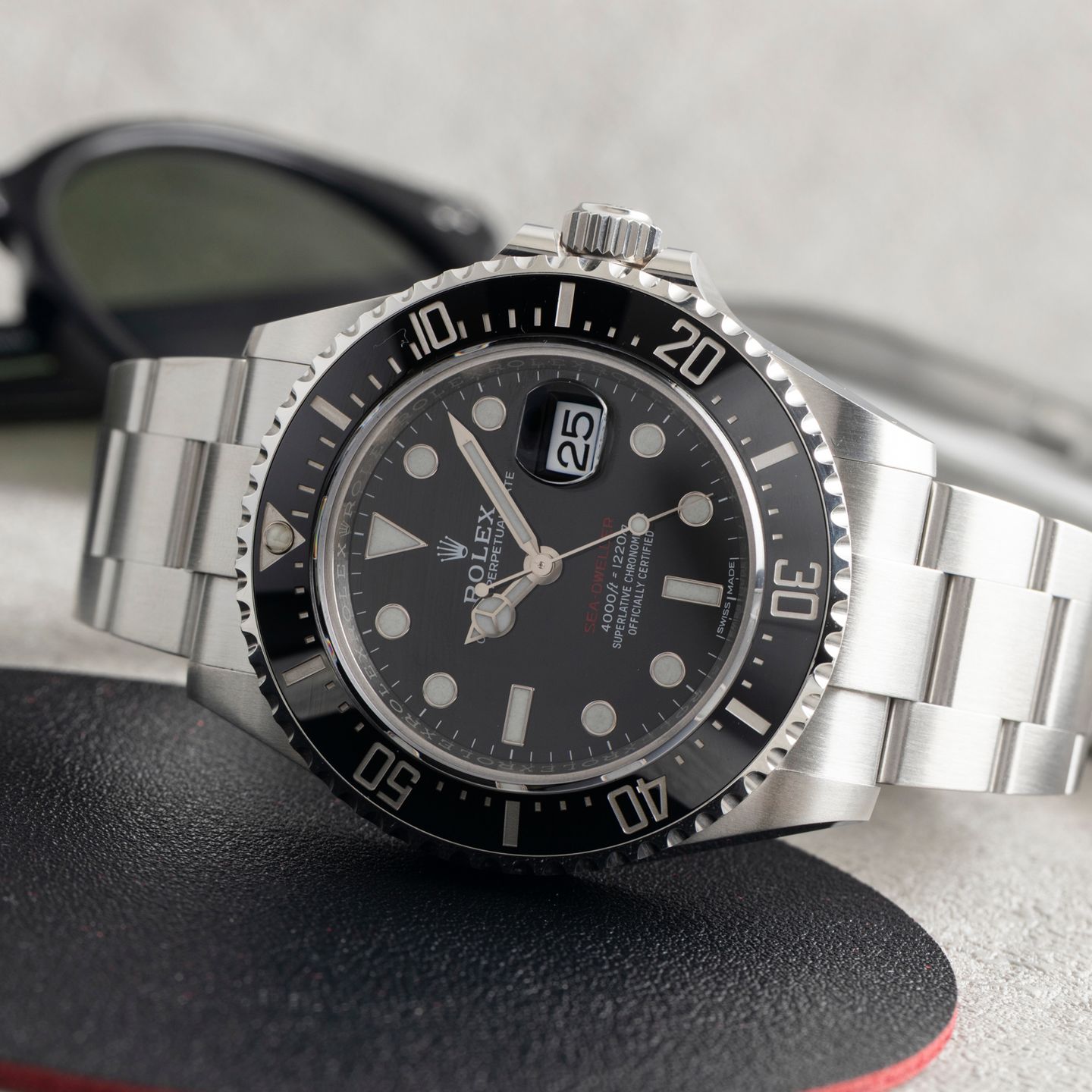 Rolex Sea-Dweller 126600 - (2/8)