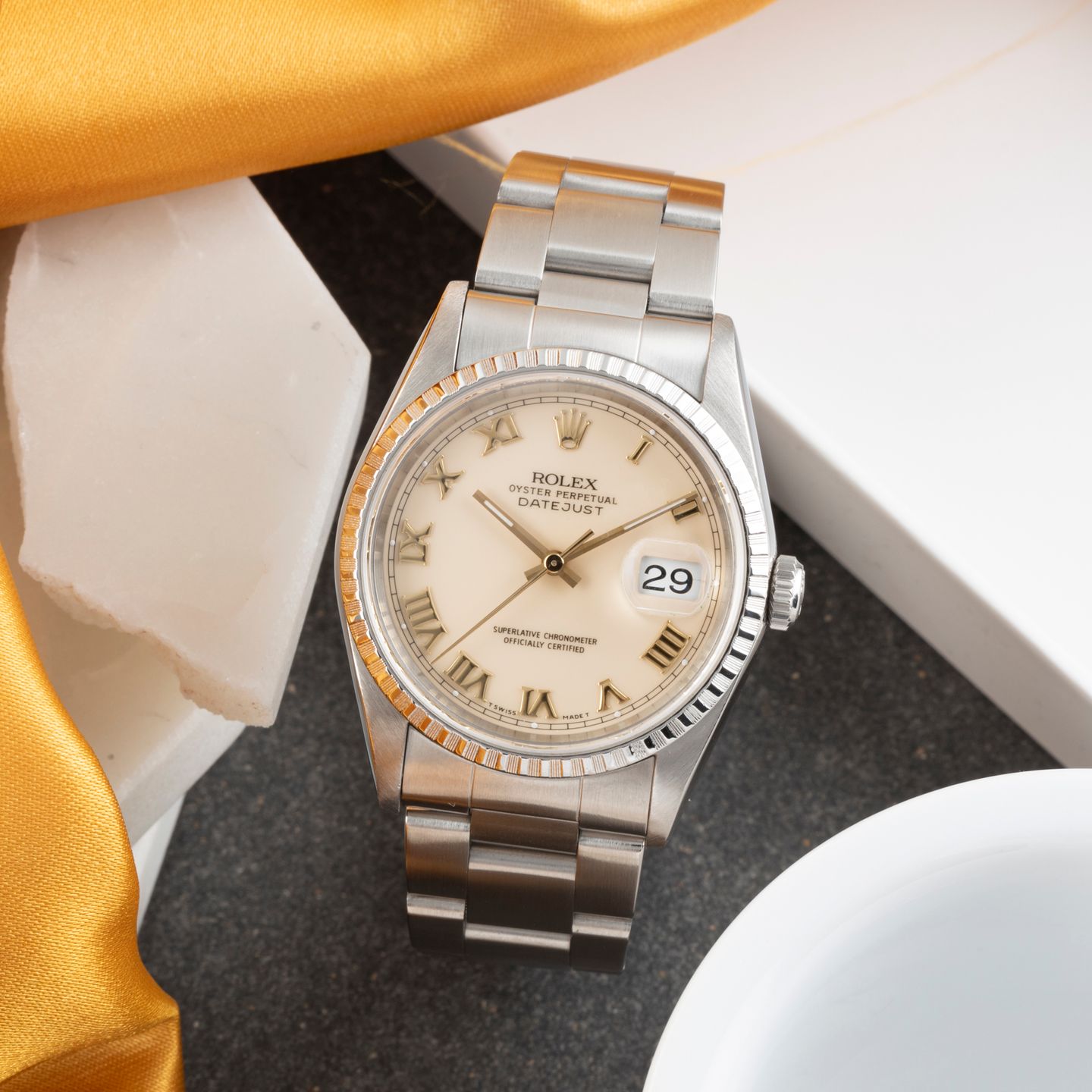 Rolex Datejust 36 16220 (2003) - Wit wijzerplaat 36mm Staal (1/8)