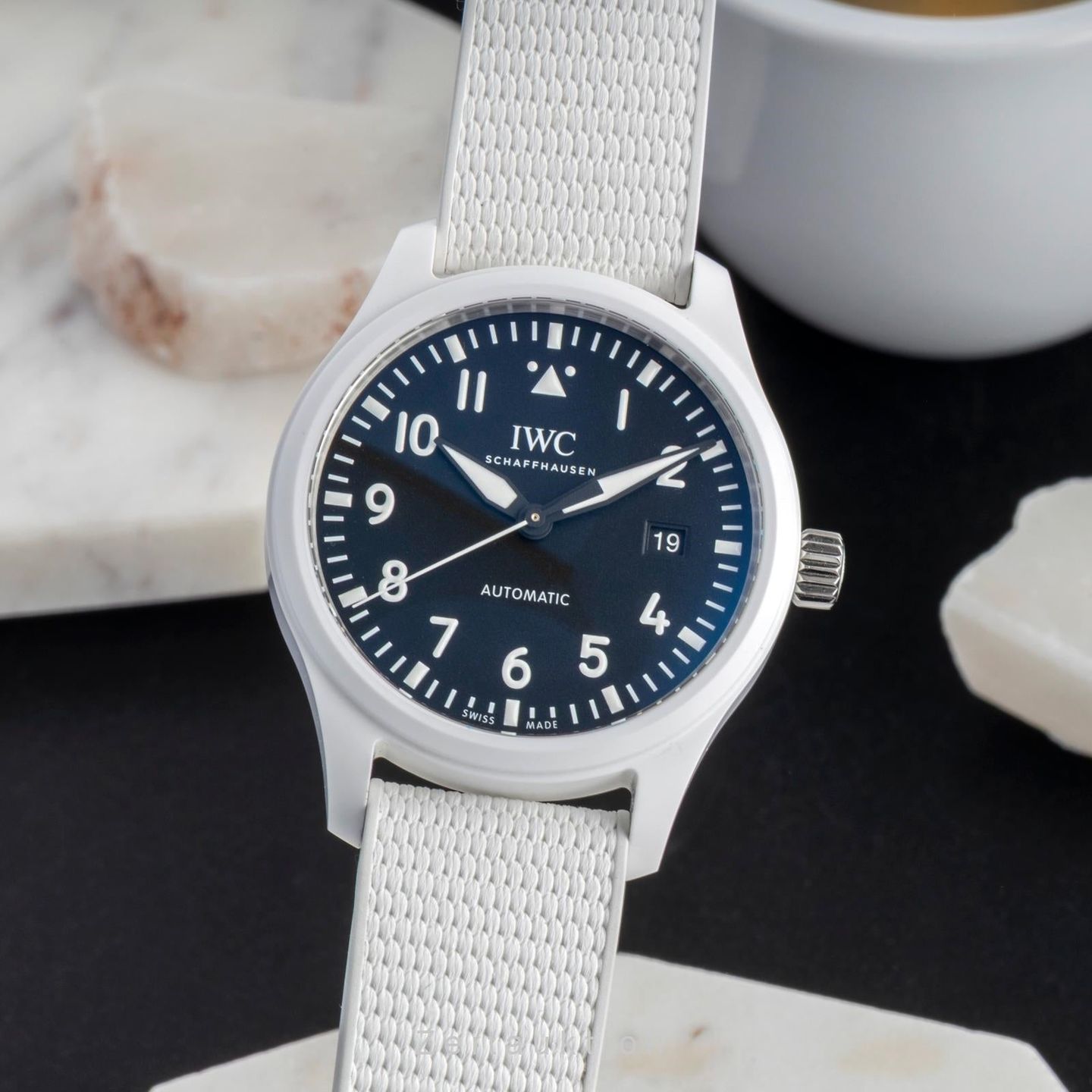 IWC Pilot IW328104 (Unknown (random serial)) - Black dial 41 mm Ceramic case (1/8)