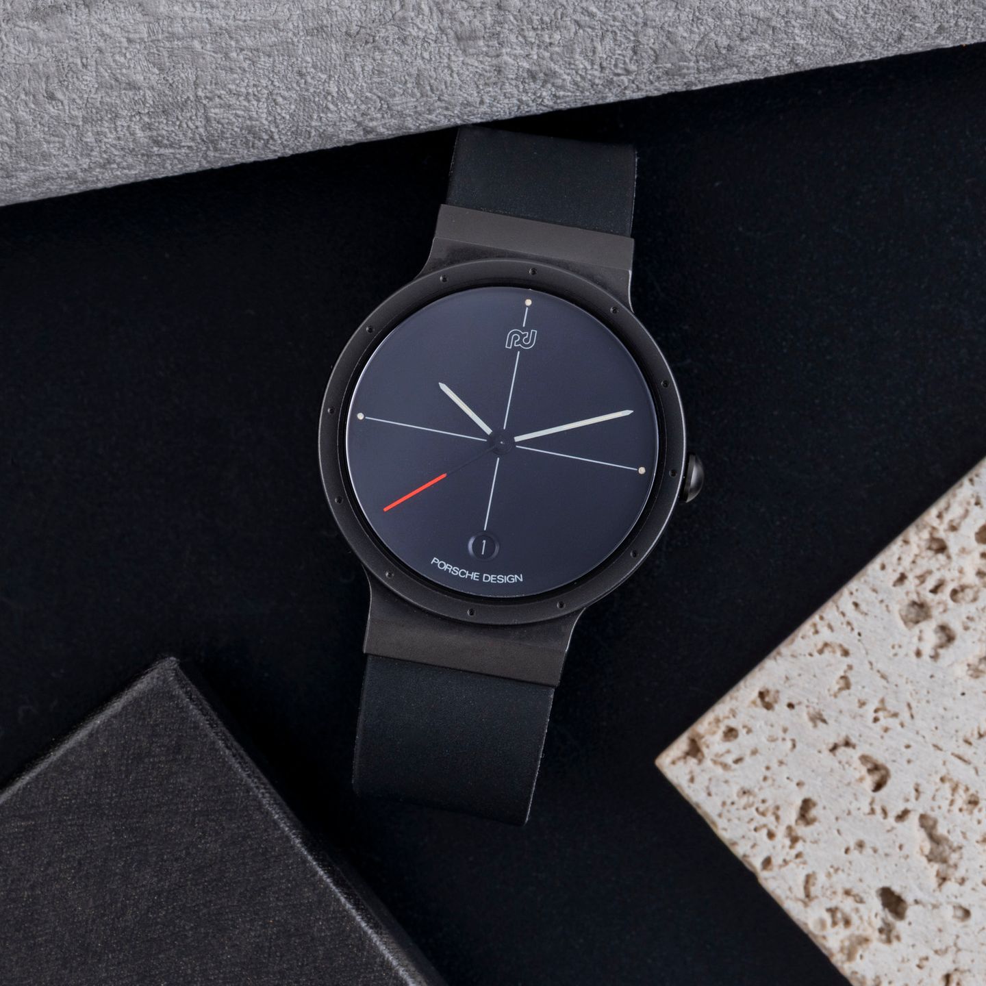 IWC Porsche Design IW3330 - (1/8)