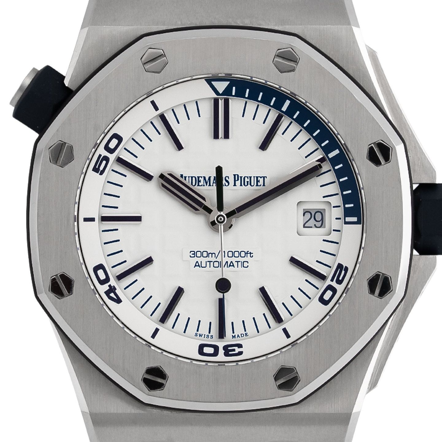 Audemars Piguet Royal Oak Offshore Diver 15710ST.OO.A002CA.02 (2017) - Silver dial 42 mm Steel case (2/6)
