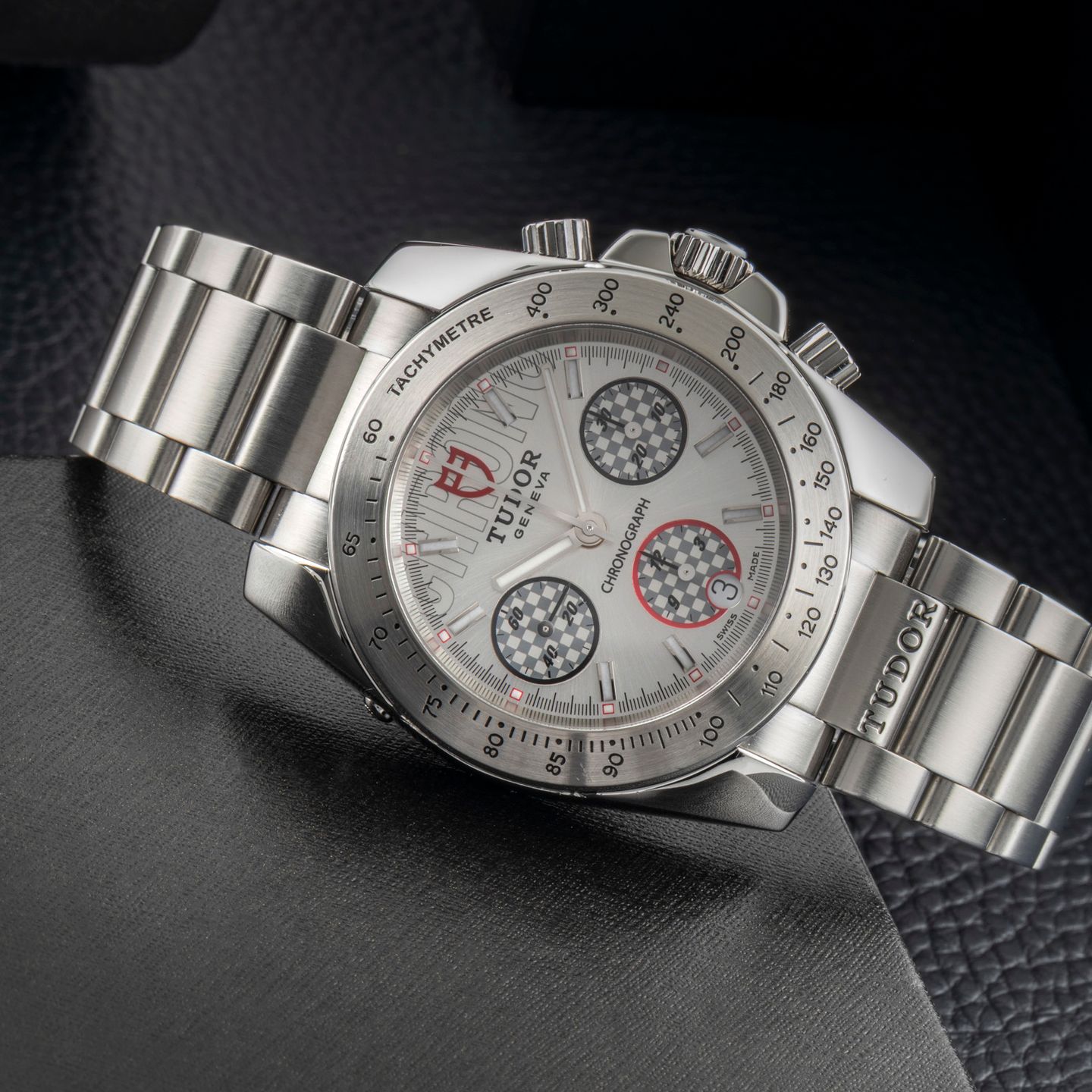 Tudor Sport Chronograph 20300 - (2/8)