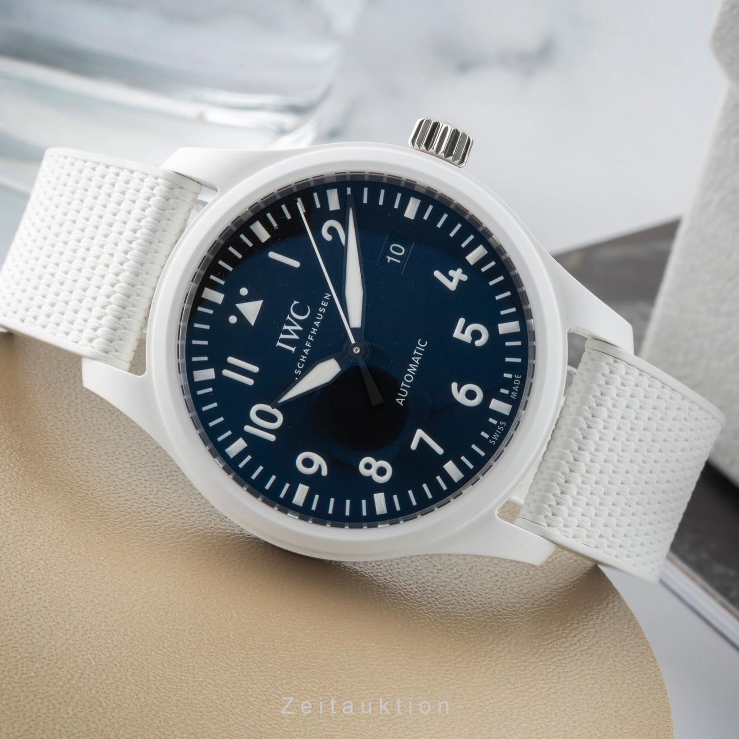 IWC Pilot IW328104 (Unknown (random serial)) - Black dial 41 mm Ceramic case (2/8)