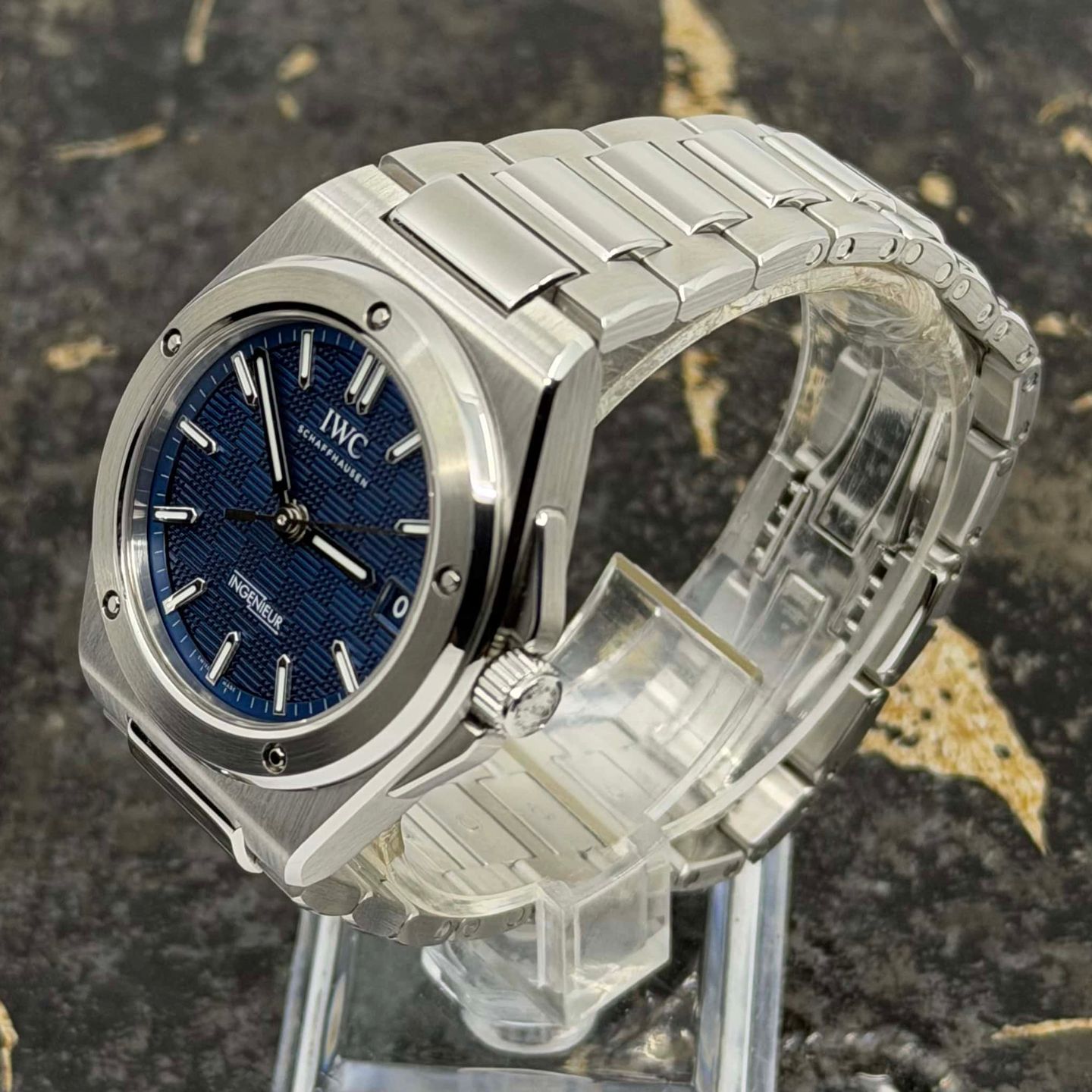 IWC Ingenieur Automatic IW324907 - (4/8)