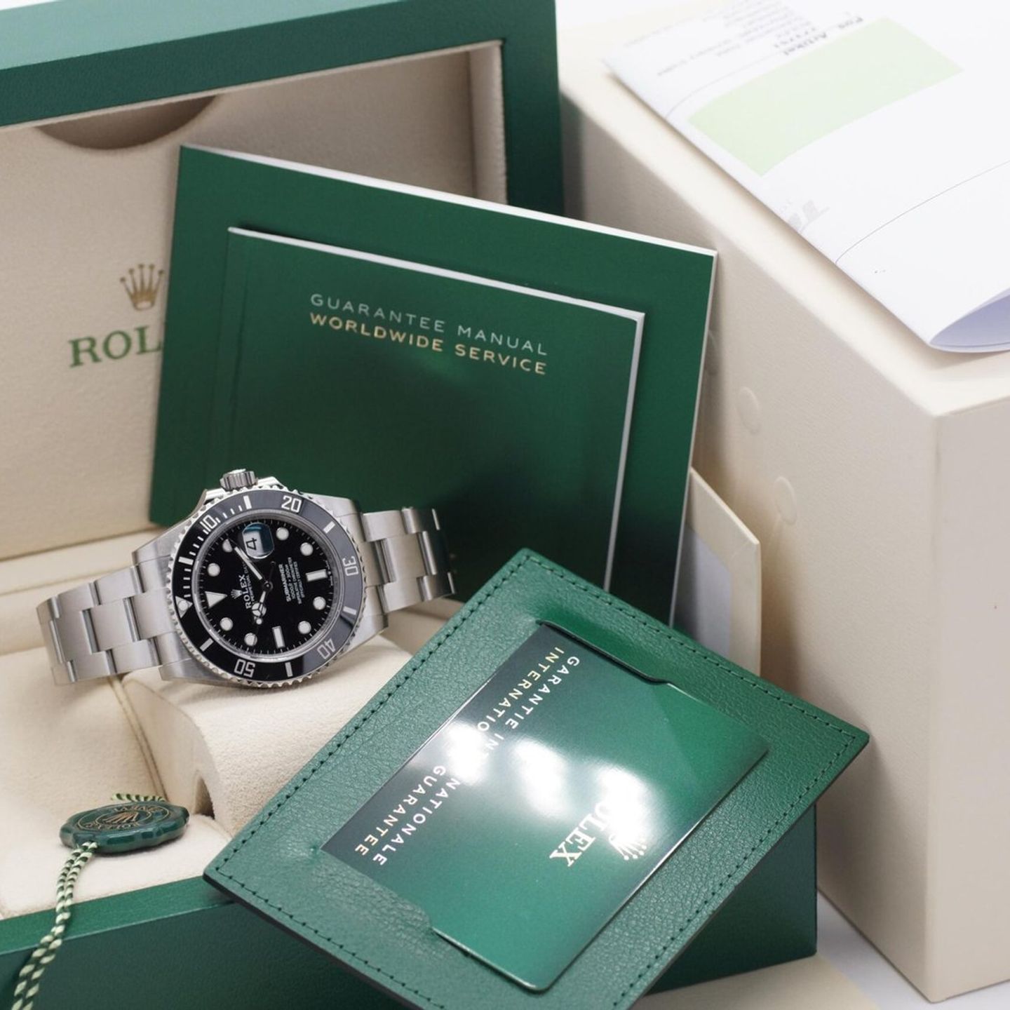 Rolex Submariner Date 126610LN - (2/8)