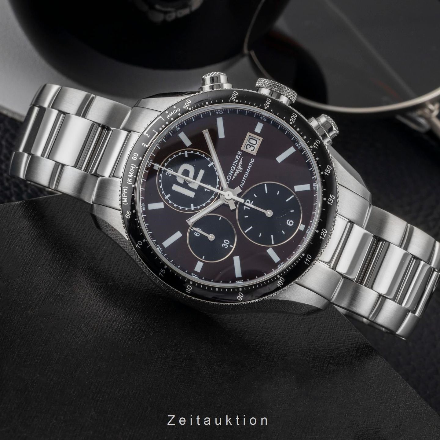 Longines Grande Vitesse L3.636.4.60.0 (Unknown (random serial)) - Black dial 42 mm Steel case (2/8)