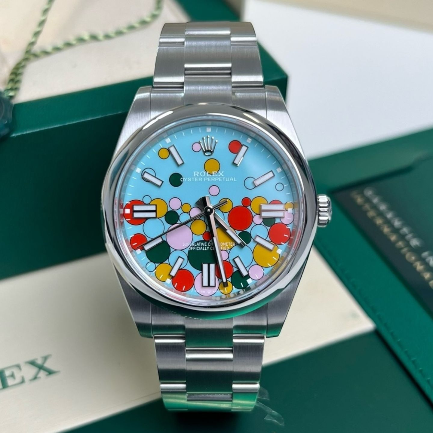 Rolex Oyster Perpetual 41 124300 (2024) - Blauw wijzerplaat 41mm Staal (3/5)