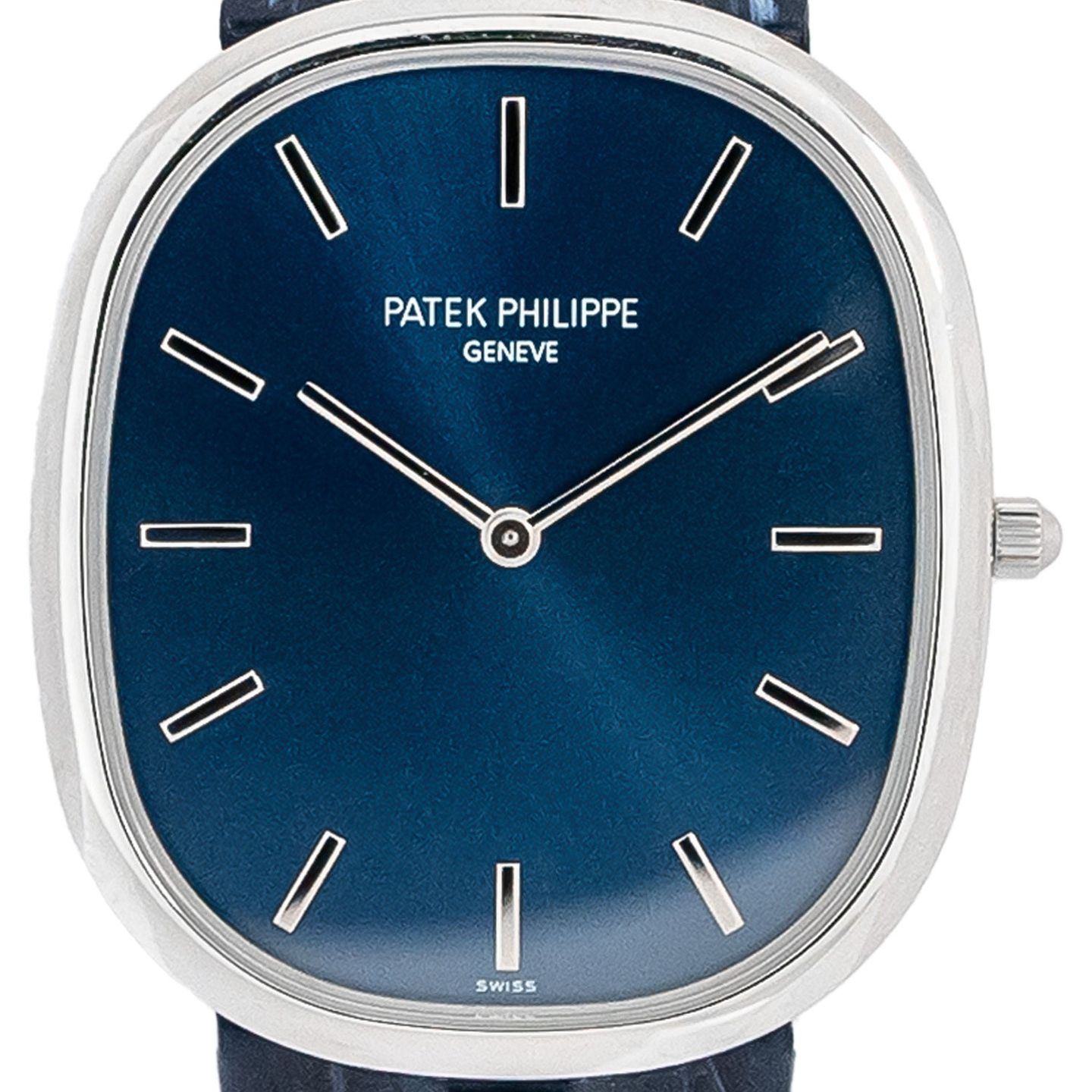Patek Philippe Golden Ellipse 5738P-001 (2022) - Blue dial 35 mm Platinum case (2/4)