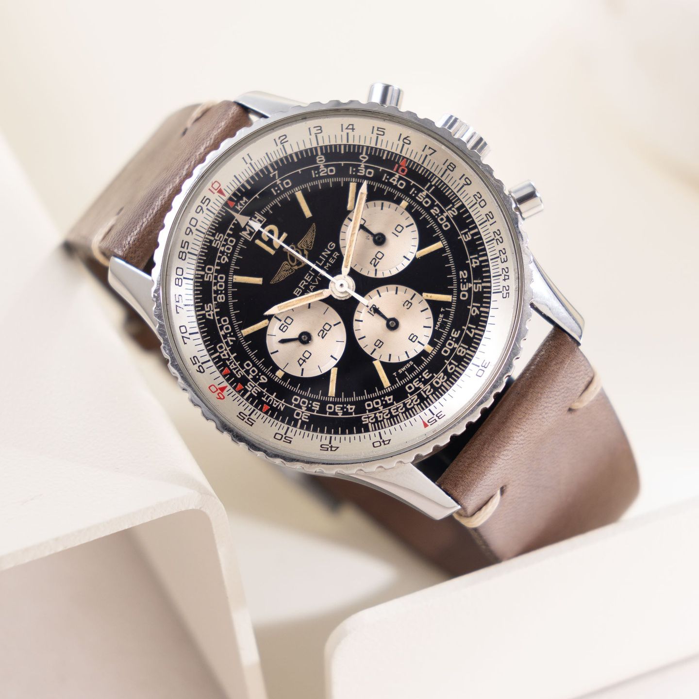 Breitling Navitimer Cosmonaute 81600 (Unknown (random serial)) - Black dial 41 mm Steel case (1/7)