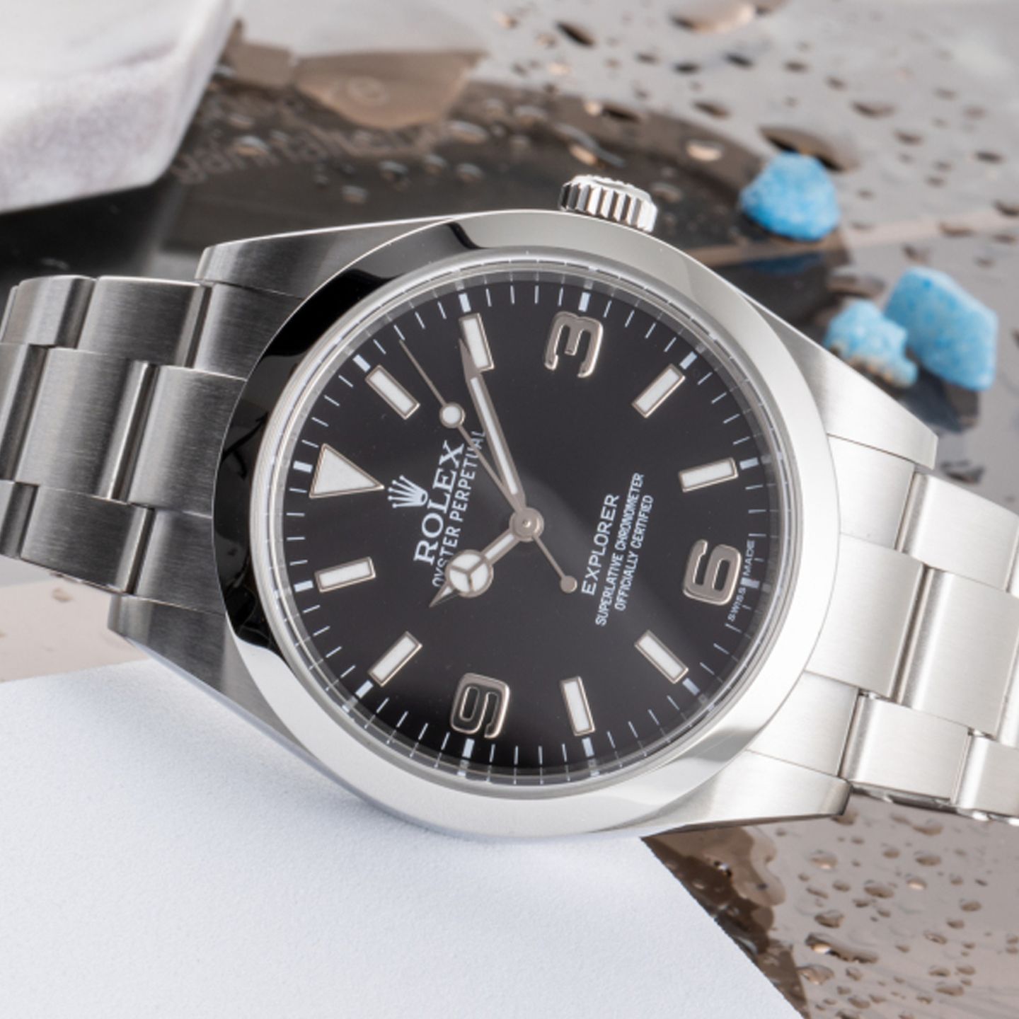 Rolex Explorer 214270 (Onbekend (willekeurig serienummer)) - Zwart wijzerplaat 39mm Staal (2/8)