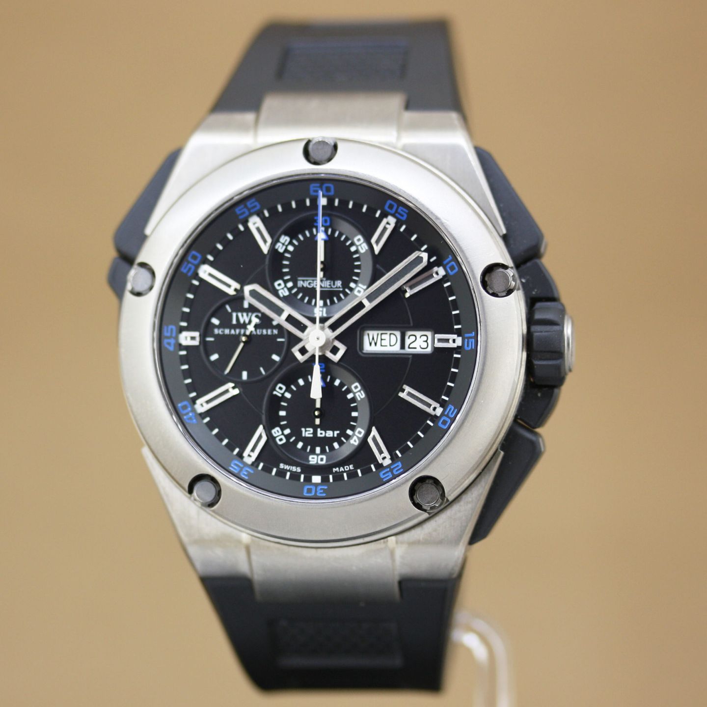 IWC Ingenieur Double Chronograph Titanium IW376501 - (2/8)