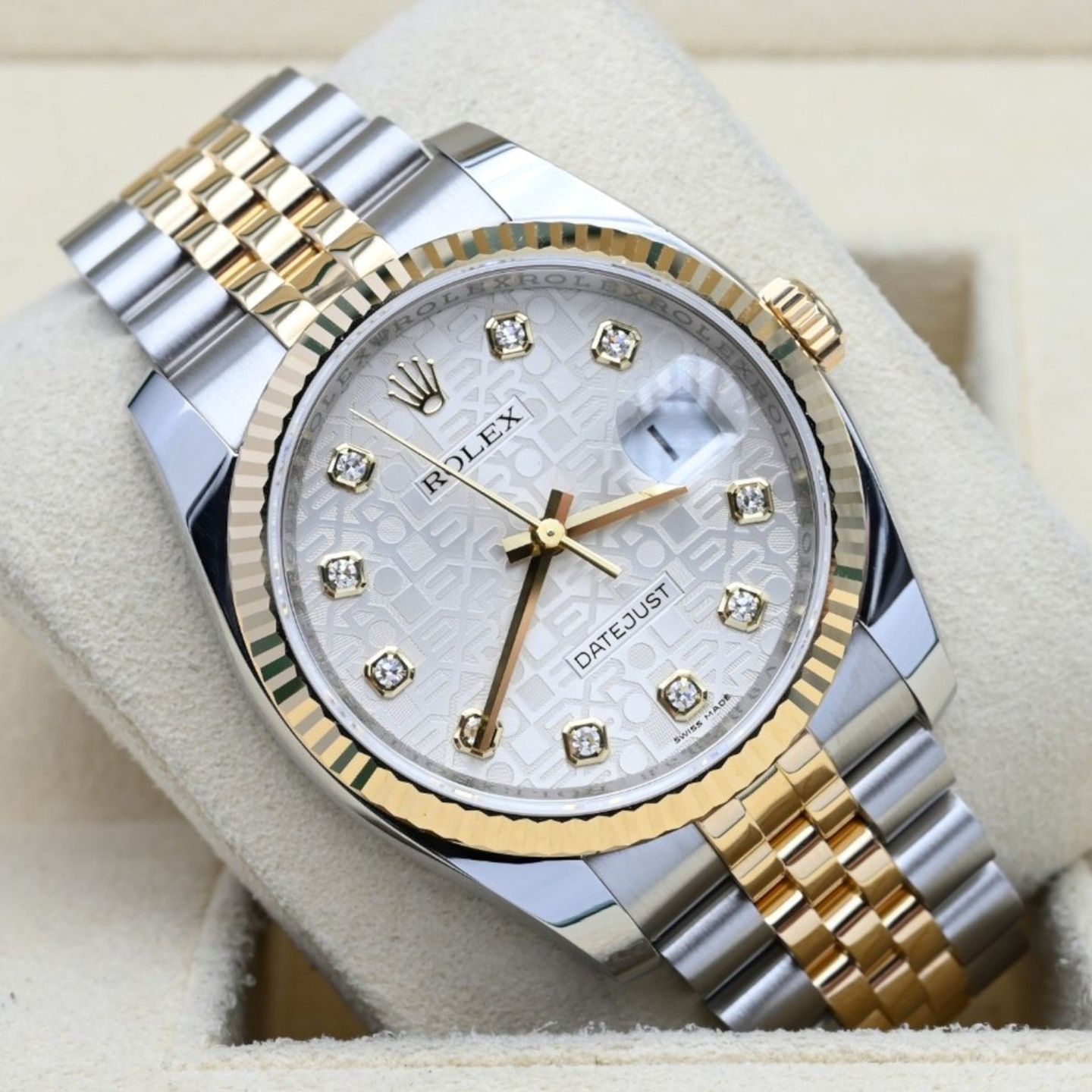 Rolex Datejust 36 116233 (2010) - 36 mm Gold/Steel case (1/7)