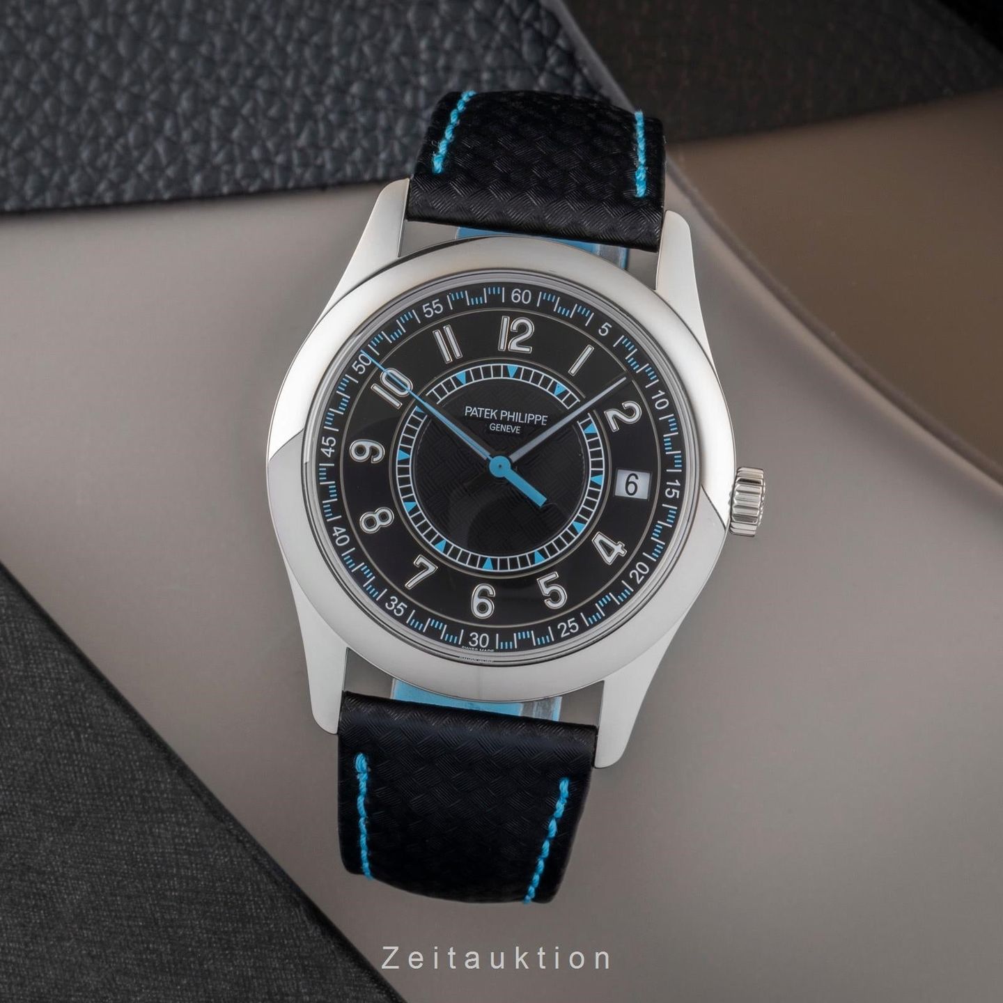 Patek Philippe Calatrava 6007G-011 (Unknown (random serial)) - Black dial 40 mm White Gold case (3/8)