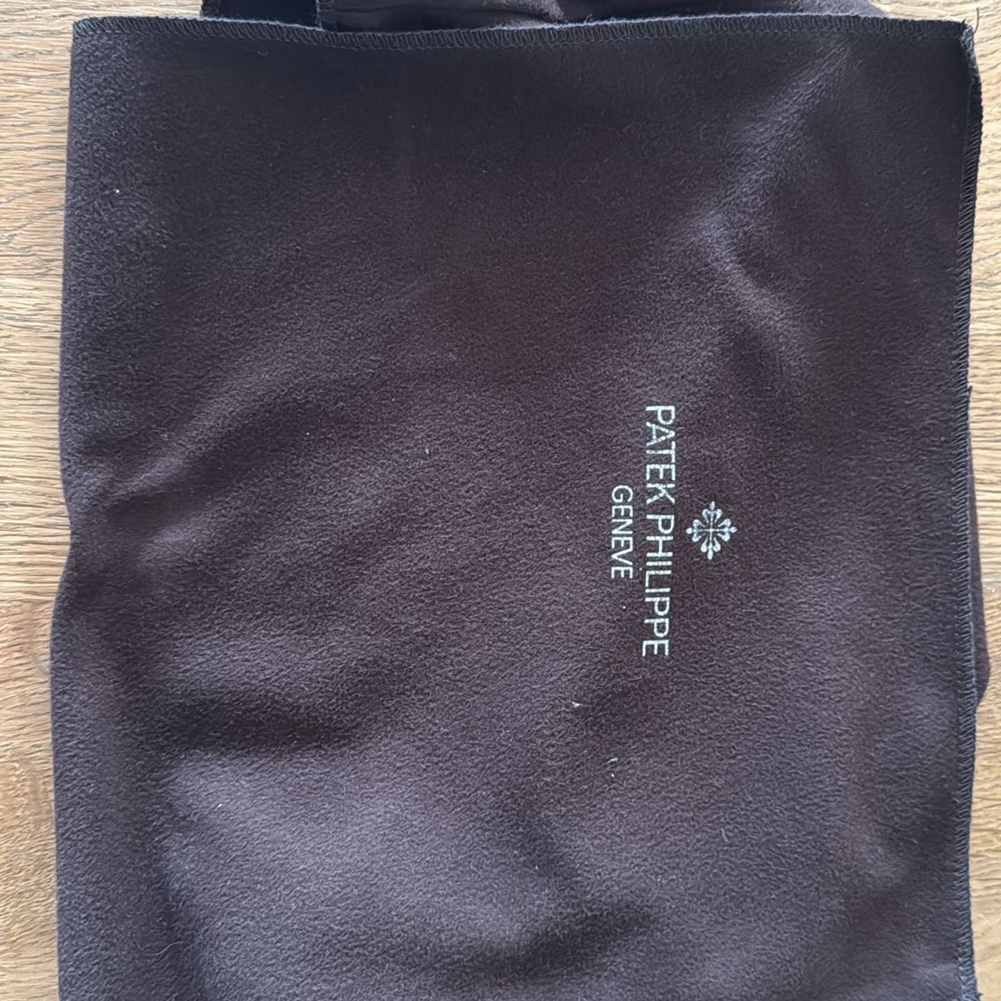 Patek Philippe Aquanaut 5167A-001 (2011) - Black dial 40 mm Steel case (6/6)