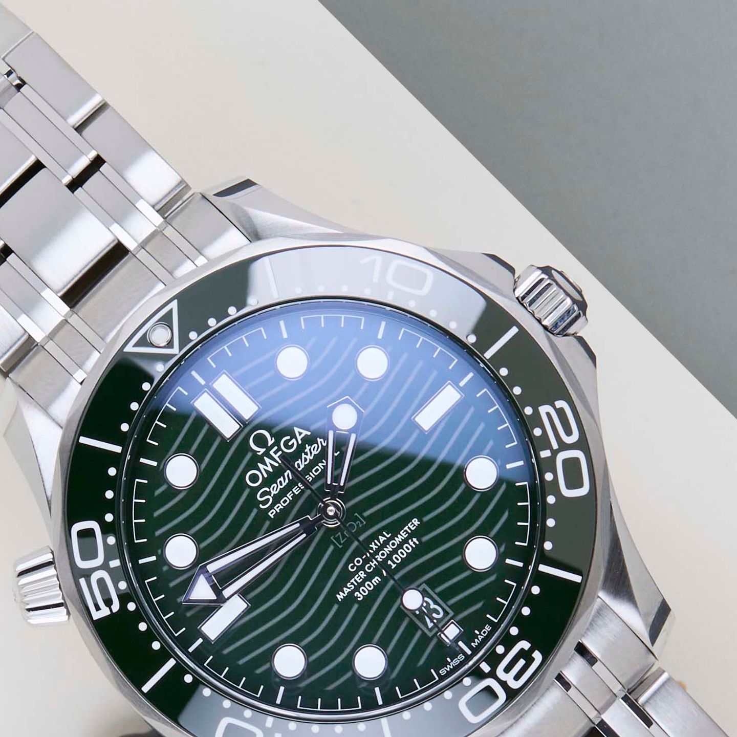 Omega Seamaster Diver 300 M 210.30.42.20.10.001 - (3/8)