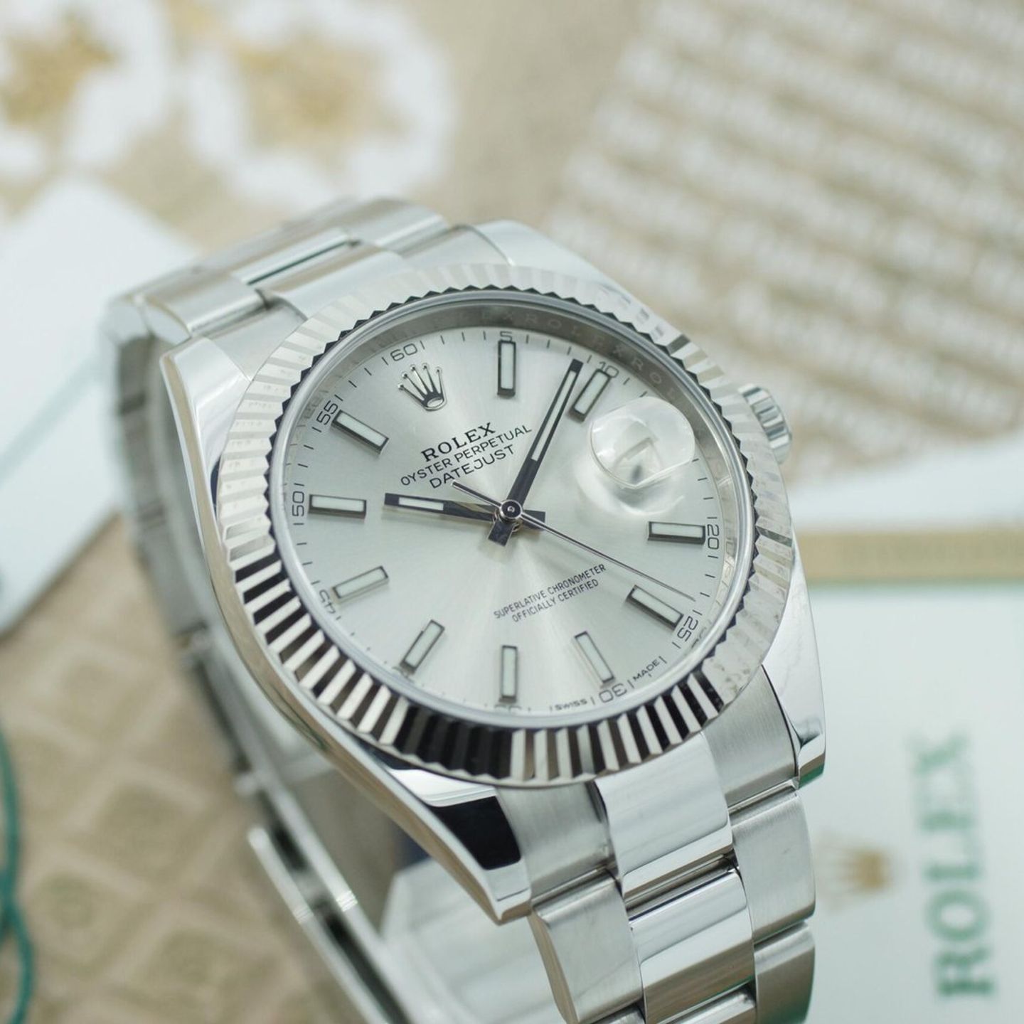 Rolex Datejust 41 126334 (2018) - Zilver wijzerplaat 41mm Staal (1/8)