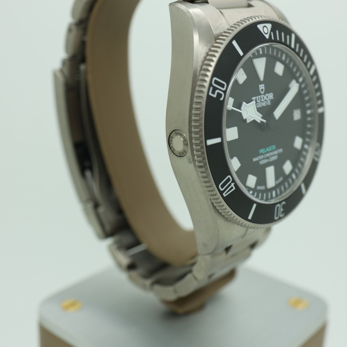 Tudor Pelagos 2543C1A7NU (2025) - Zwart wijzerplaat 43mm Titanium (5/8)