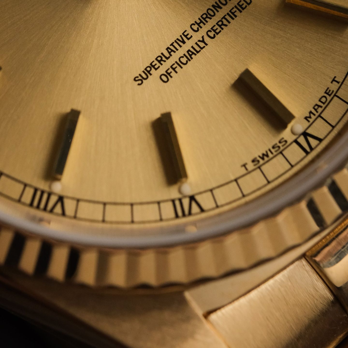 Rolex Day-Date 36 18238 (1991) - Champagne dial 36 mm Yellow Gold case (2/8)