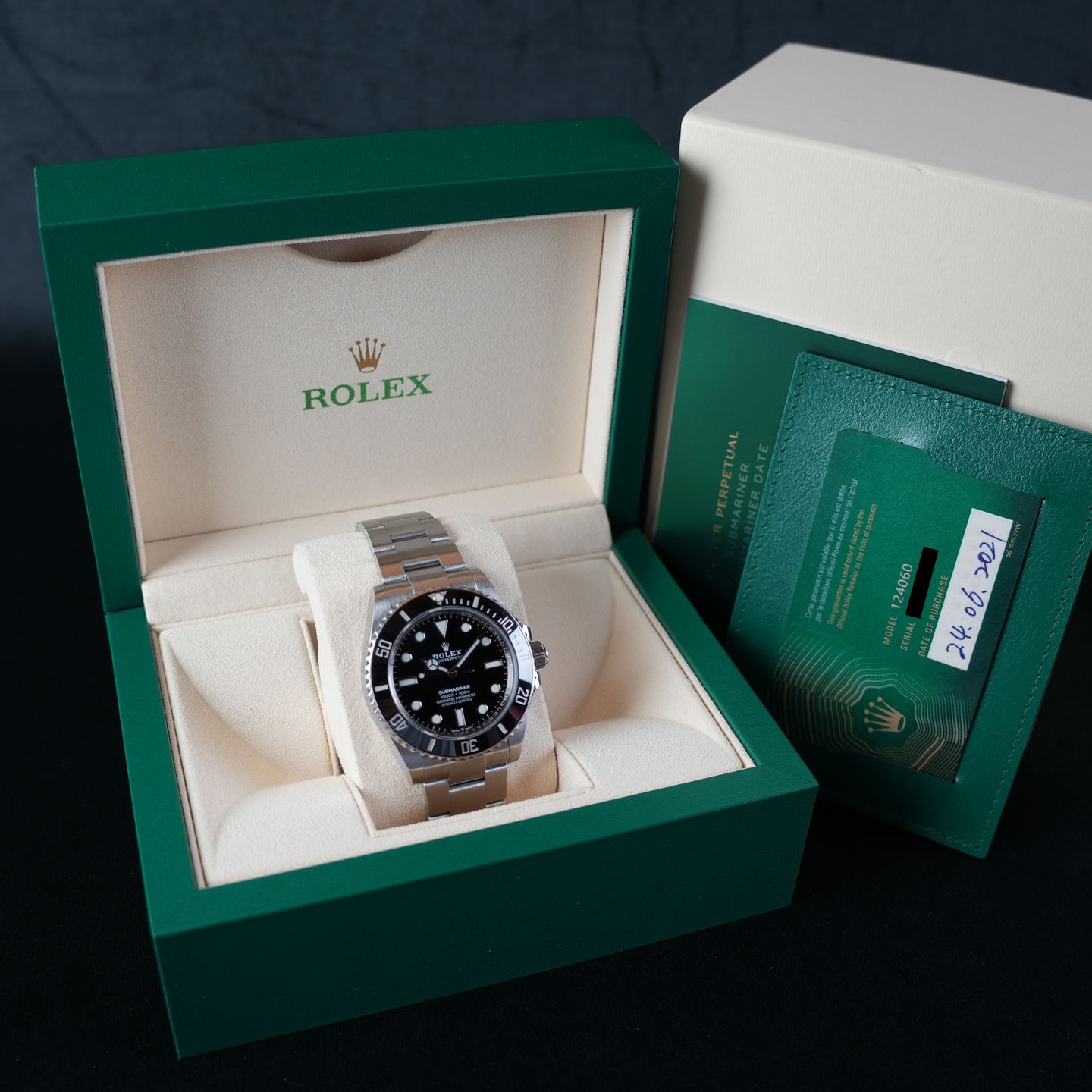 Rolex Submariner No Date 124060 (2021) - Black dial 41 mm Steel case (8/8)