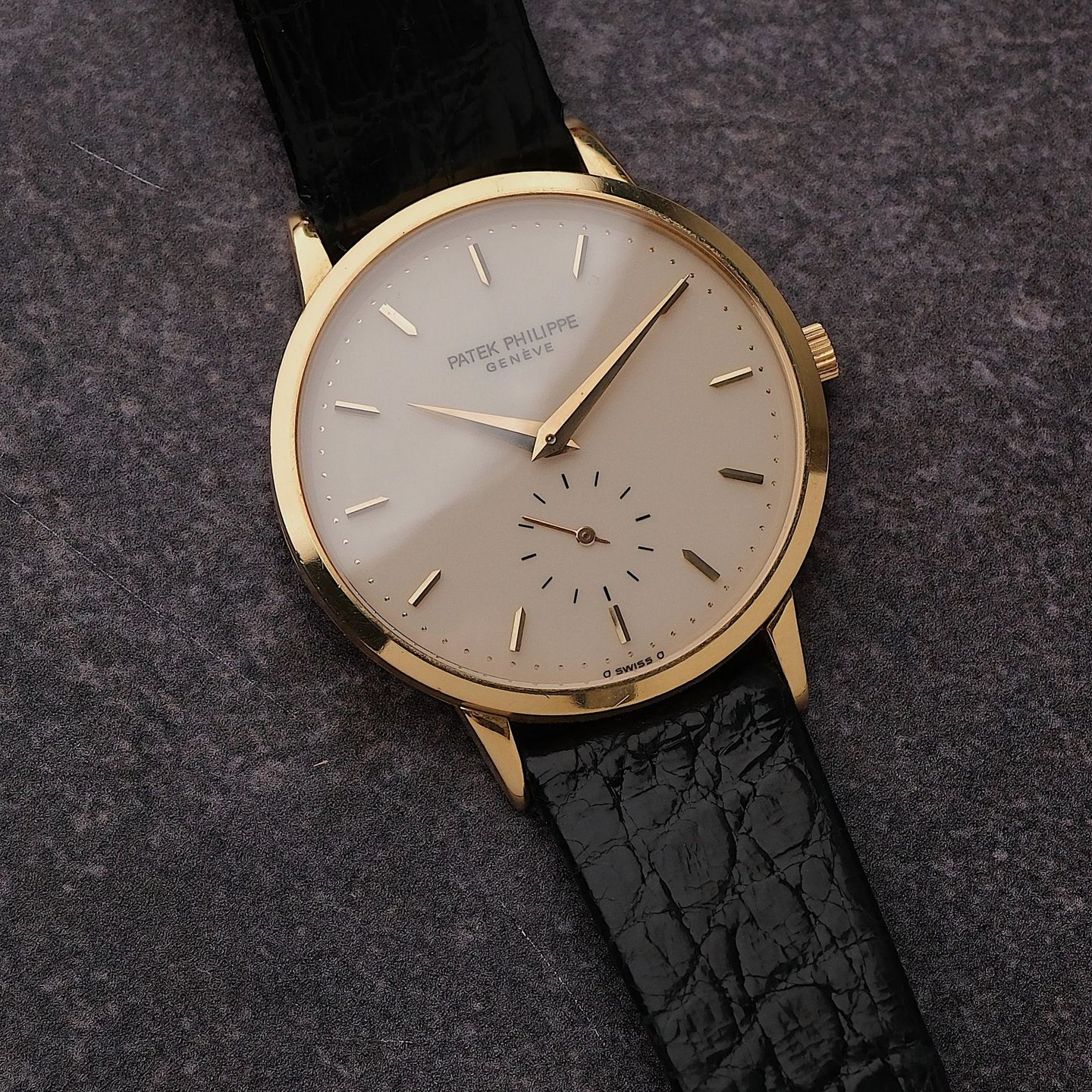 Patek Philippe Calatrava 3893J (1984) - Wit wijzerplaat 34mm Geelgoud (2/8)