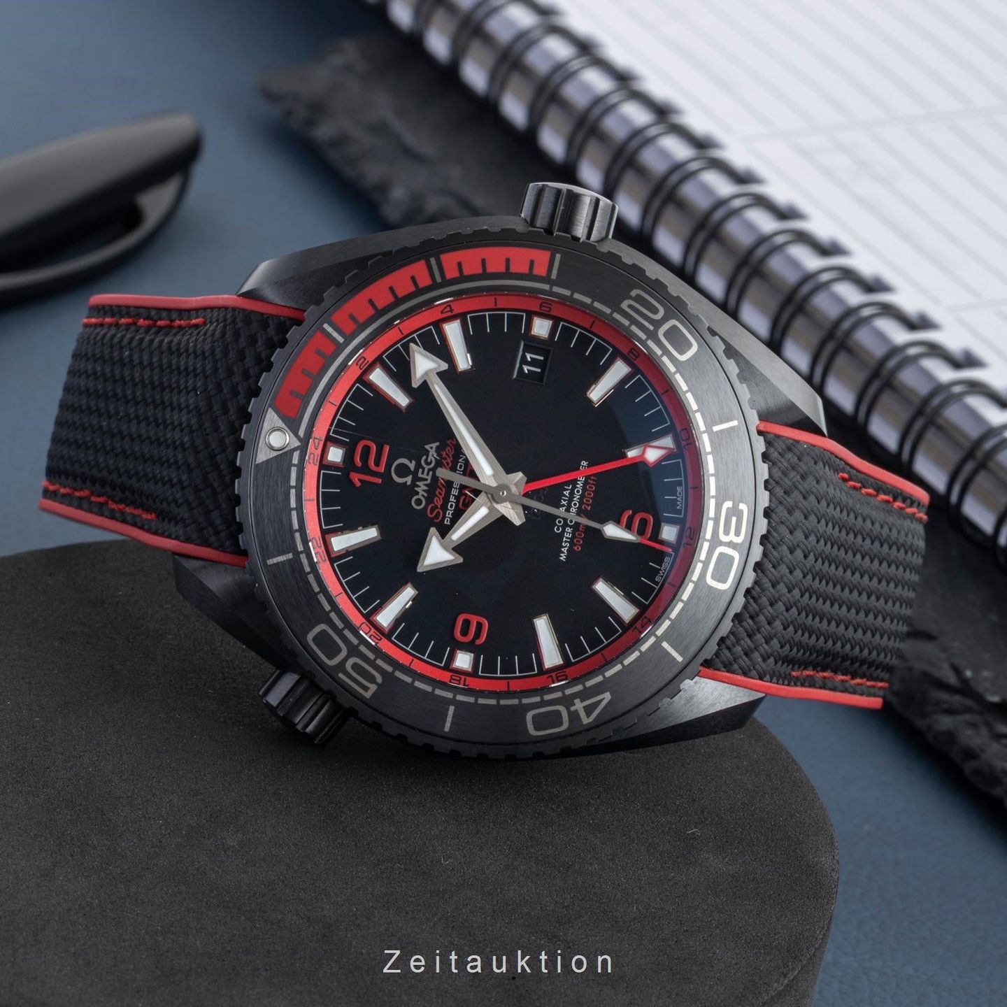 Omega Seamaster Planet Ocean 215.92.46.22.01.003 - (2/8)
