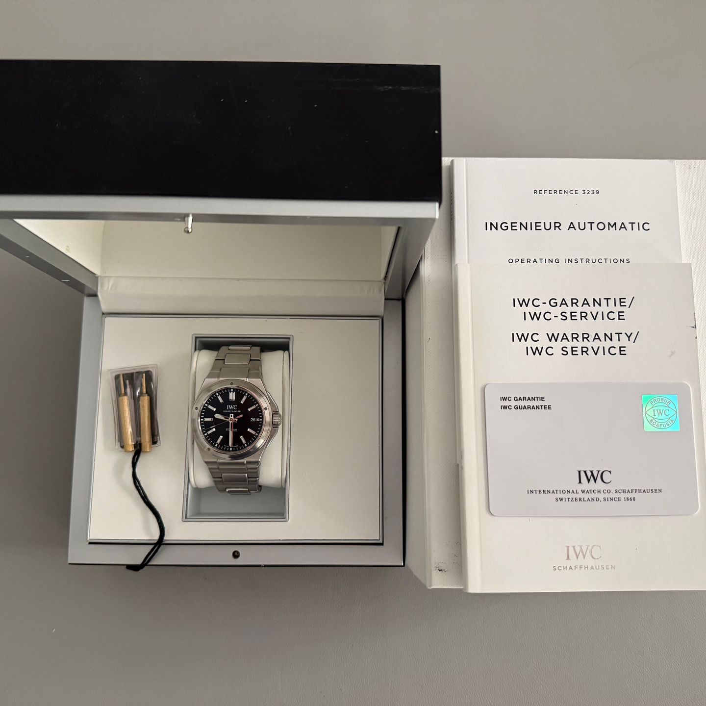 IWC Ingenieur Automatic IW323902 - (3/14)