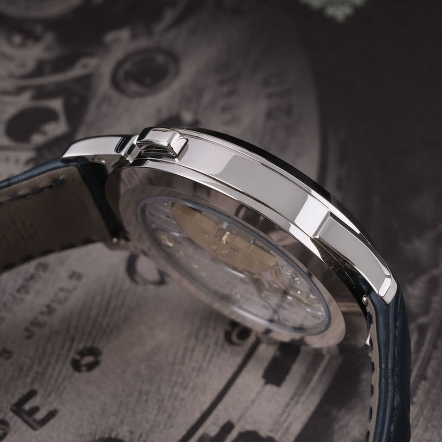 Patek Philippe World Time 5231G-001 - (6/8)
