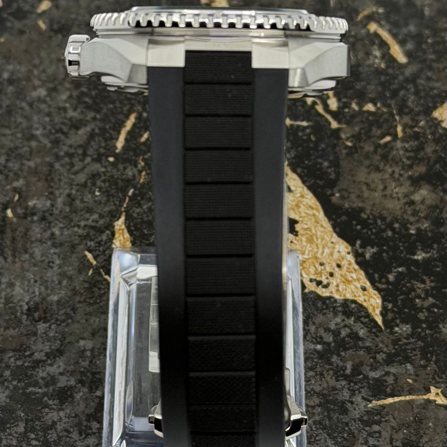 Omega Seamaster Planet Ocean 217.32.42.21.01.002 - (7/8)