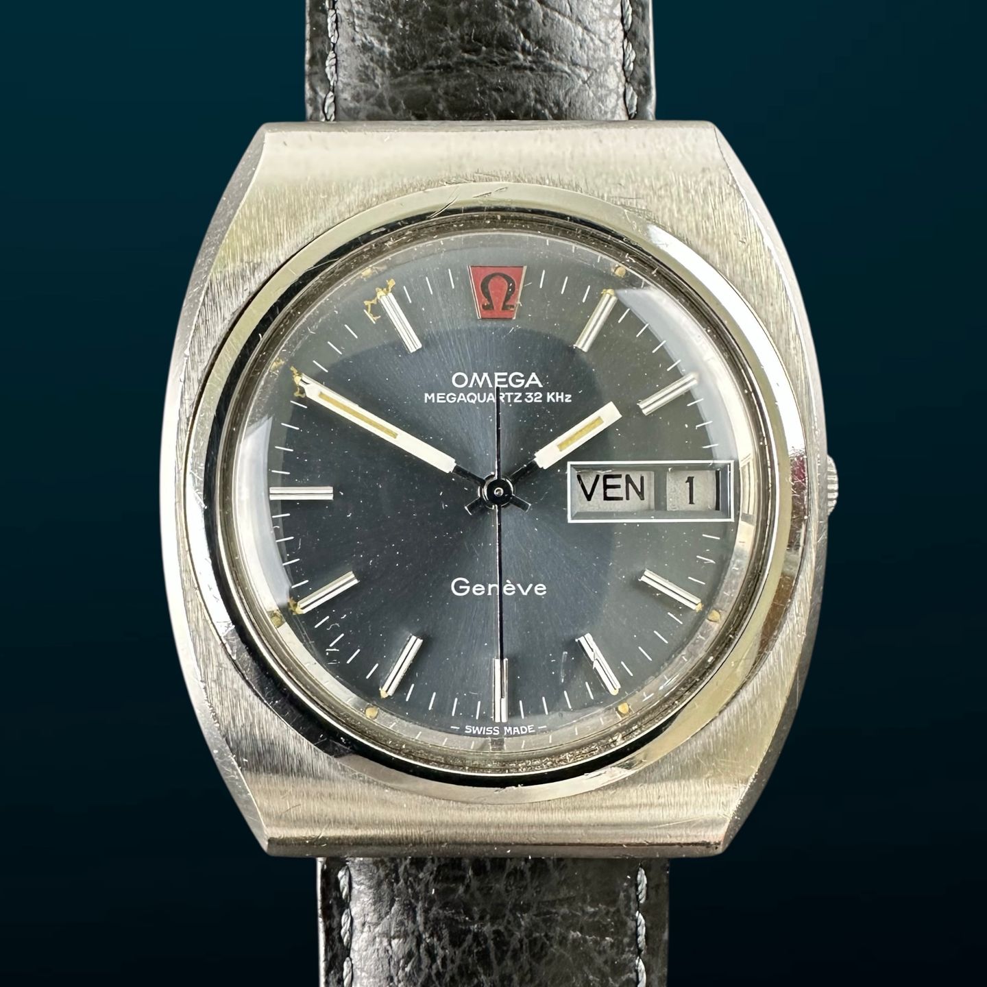 Omega Genève 196.003 (1973) - Blauw wijzerplaat 44mm Staal (1/8)