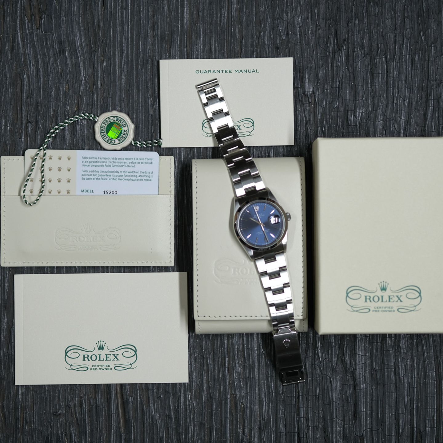 Rolex Oyster Perpetual Date 15200 (2001) - Blue dial 34 mm Steel case (4/8)