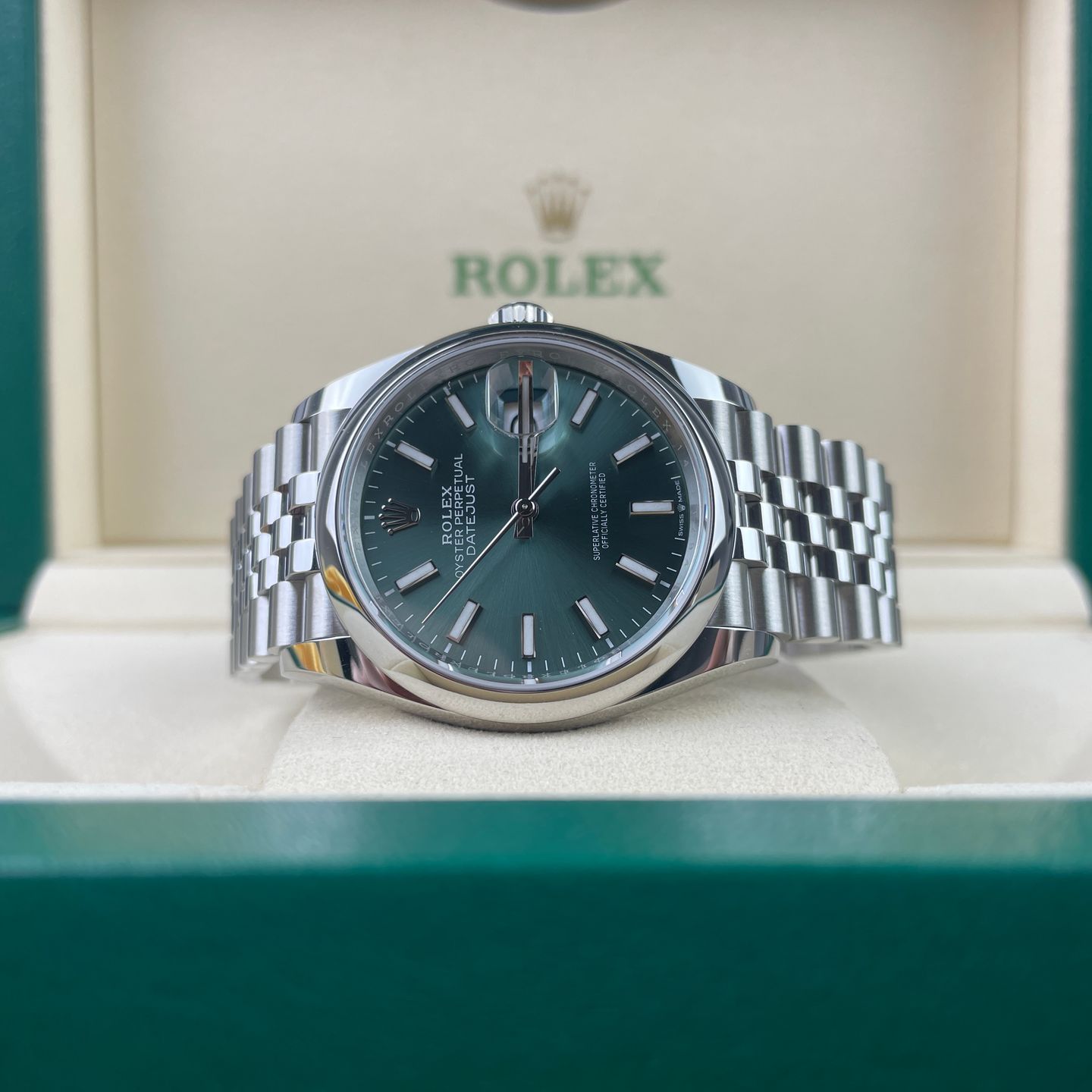 Rolex Datejust 36 126200 (2024) - Green dial 36 mm Steel case (1/5)