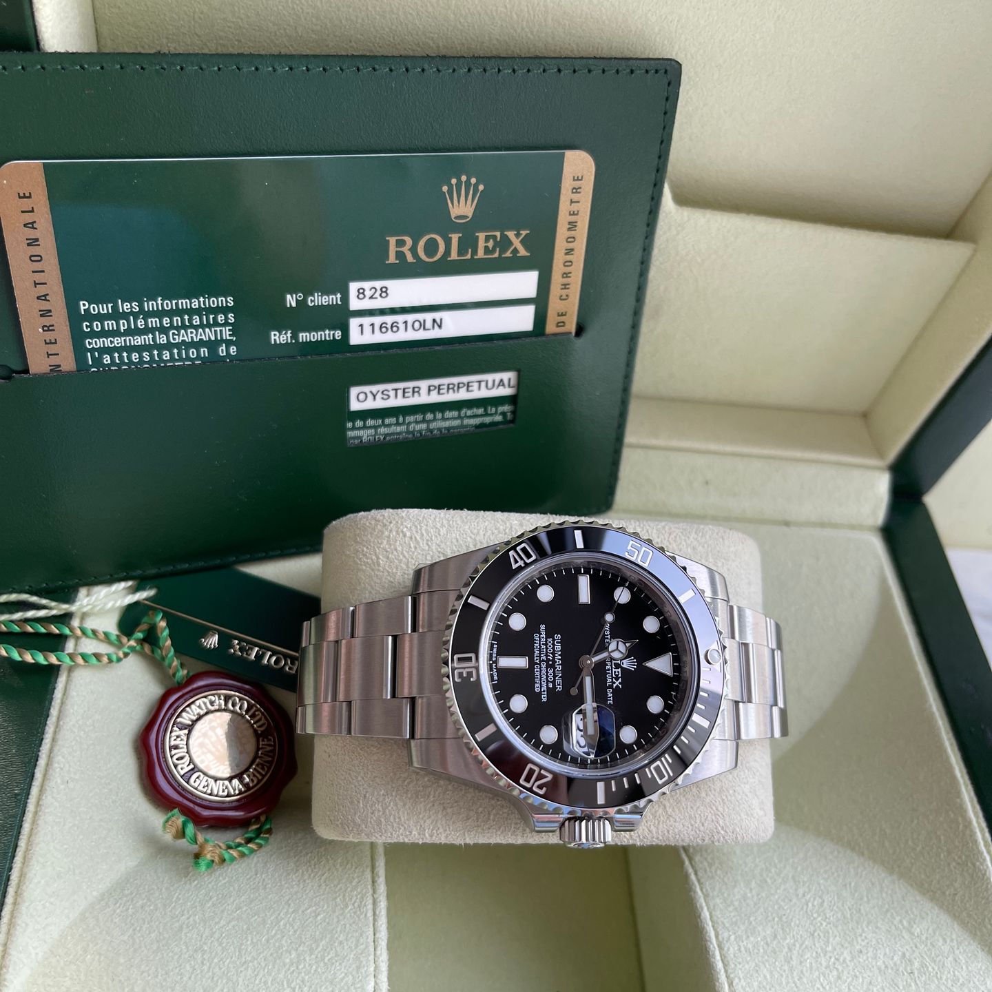Rolex Submariner Date 116610LN - (4/7)
