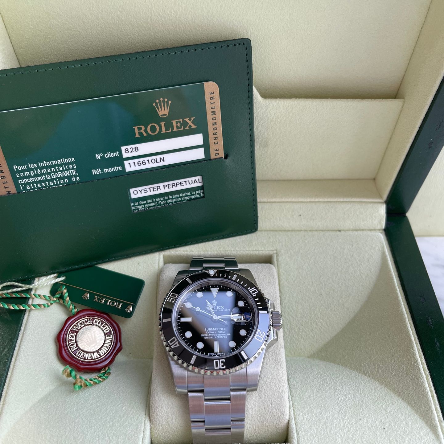 Rolex Submariner Date 116610LN - (1/7)