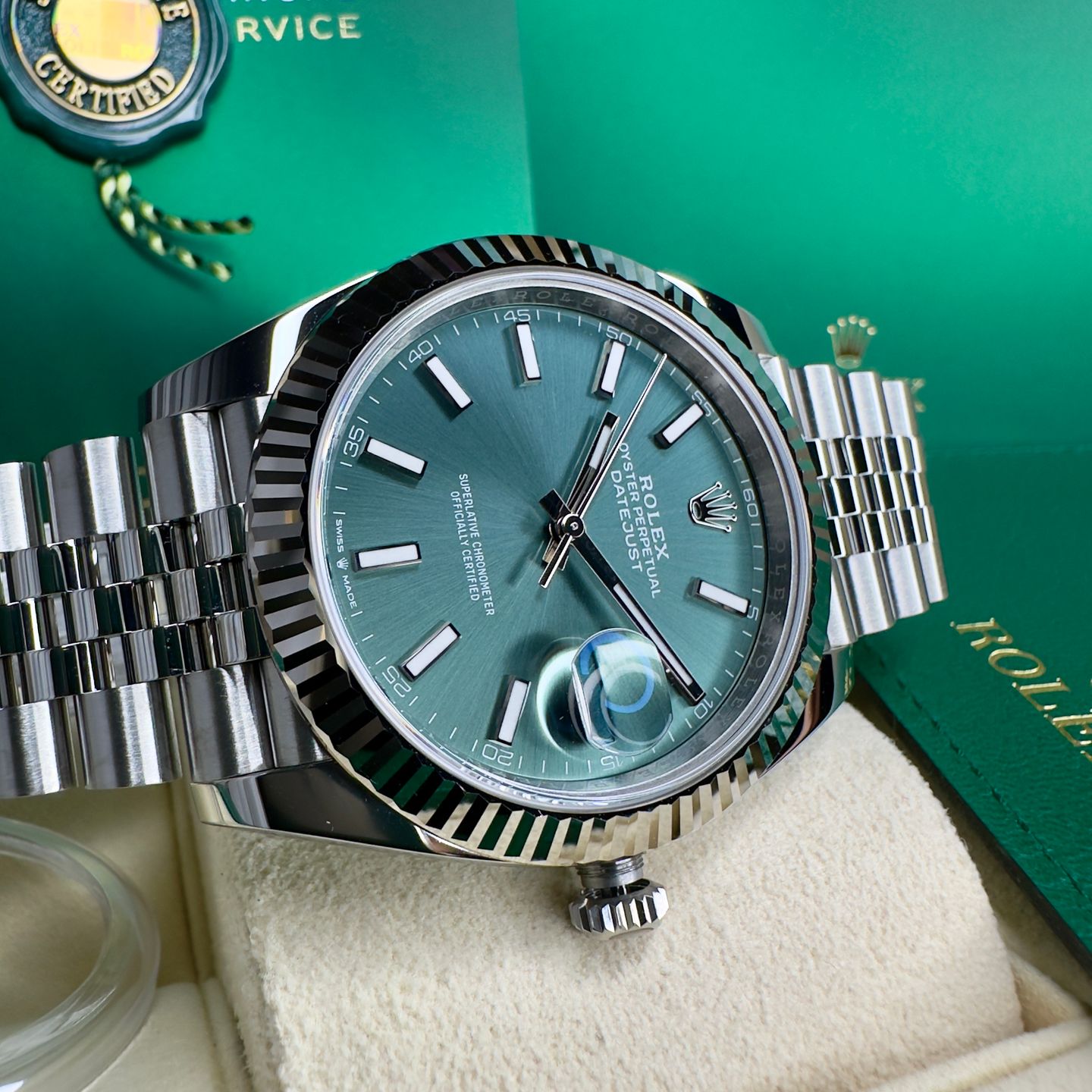 Rolex Datejust 41 126334 (2024) - Blauw wijzerplaat 41mm Staal (4/8)