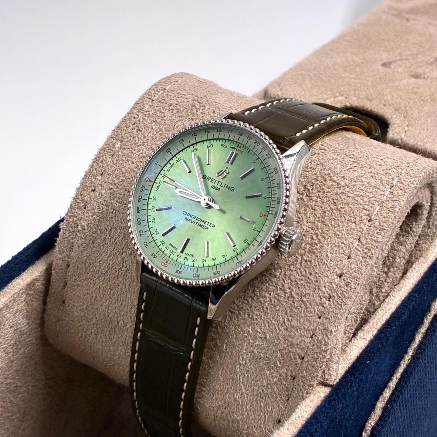 Breitling Navitimer A17327361L1P1 - (2/8)