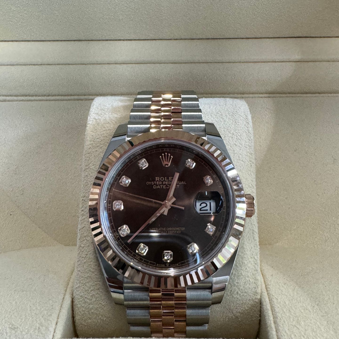 Rolex Datejust 41 126331 (2021) - Bruin wijzerplaat 41mm Staal (2/4)