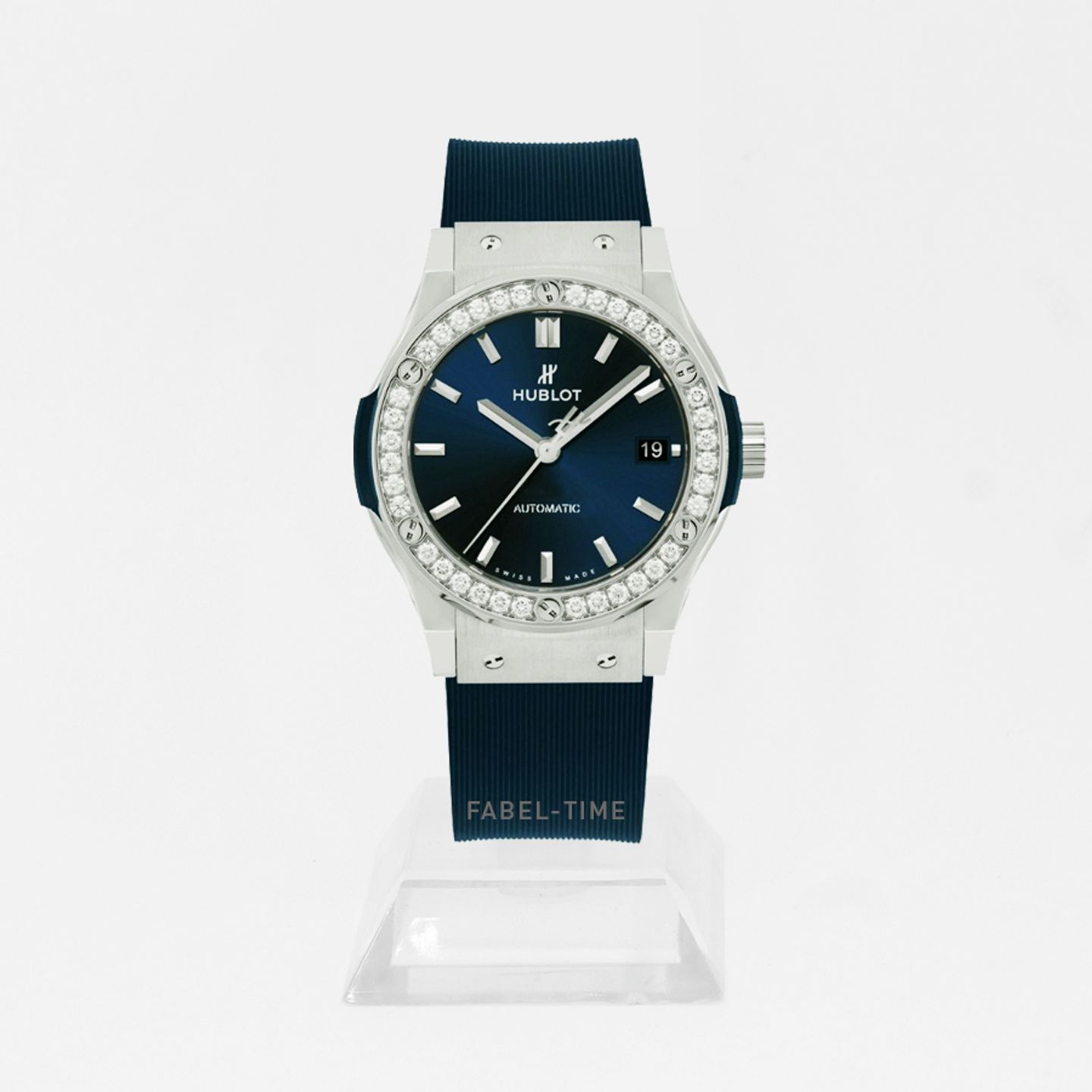 Hublot Classic Fusion Blue 565.NX.7170.RX.1204 (2024) - Blauw wijzerplaat 38mm Titanium (1/1)