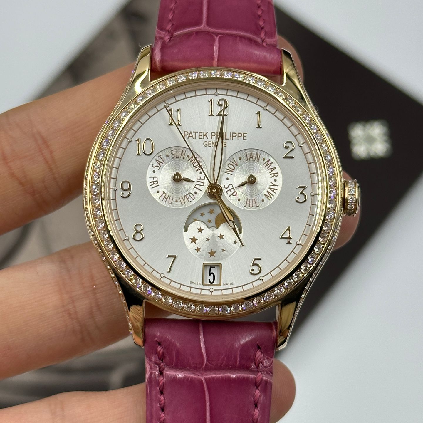 Patek Philippe Annual Calendar 4947R-001 - (7/8)