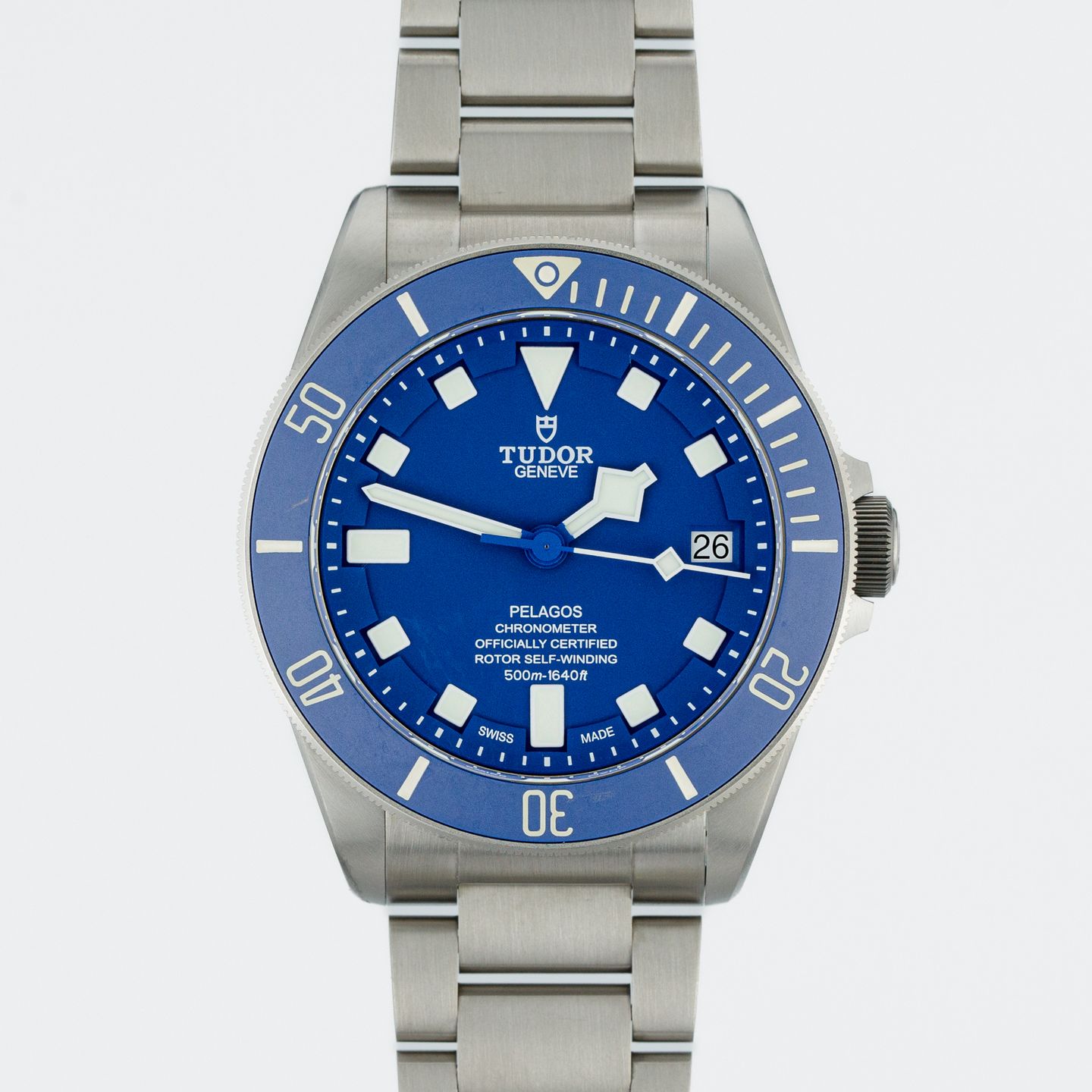 Tudor Pelagos 25600TB - (1/8)